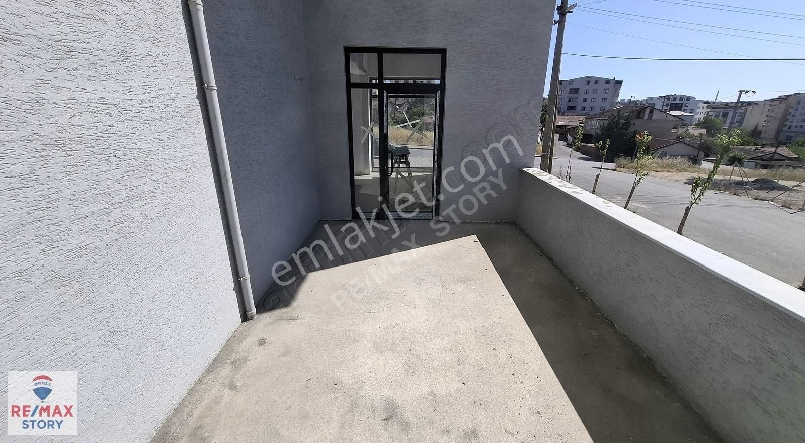 İnönü Mah. Tüvtürk Yakını 233m2 Sıfır Dükkan - Görsel 23