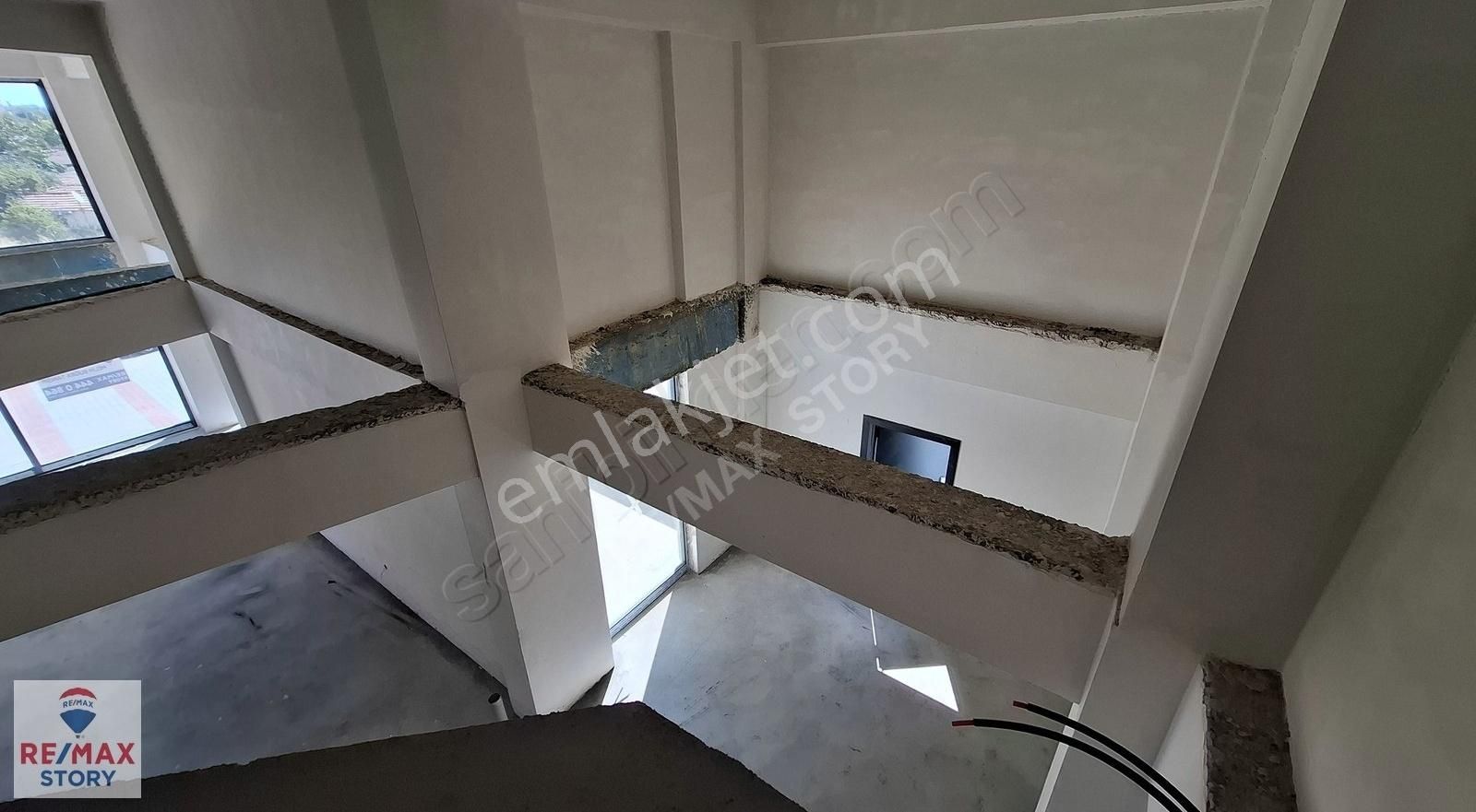 İnönü Mah. Tüvtürk Yakını 233m2 Sıfır Dükkan - Görsel 14