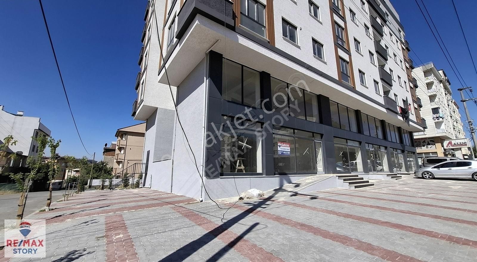 İnönü Mah. Tüvtürk Yakını 233m2 Sıfır Dükkan - Görsel 22