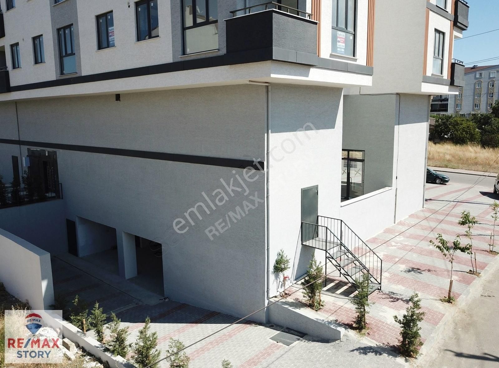 İnönü Mah. Tüvtürk Yakını 233m2 Sıfır Dükkan - Görsel 10