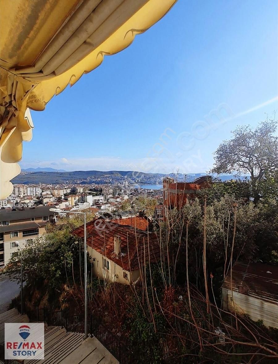 Bursa Gemlik Yeni Mahalle'de Kiralık 2+1 Daire