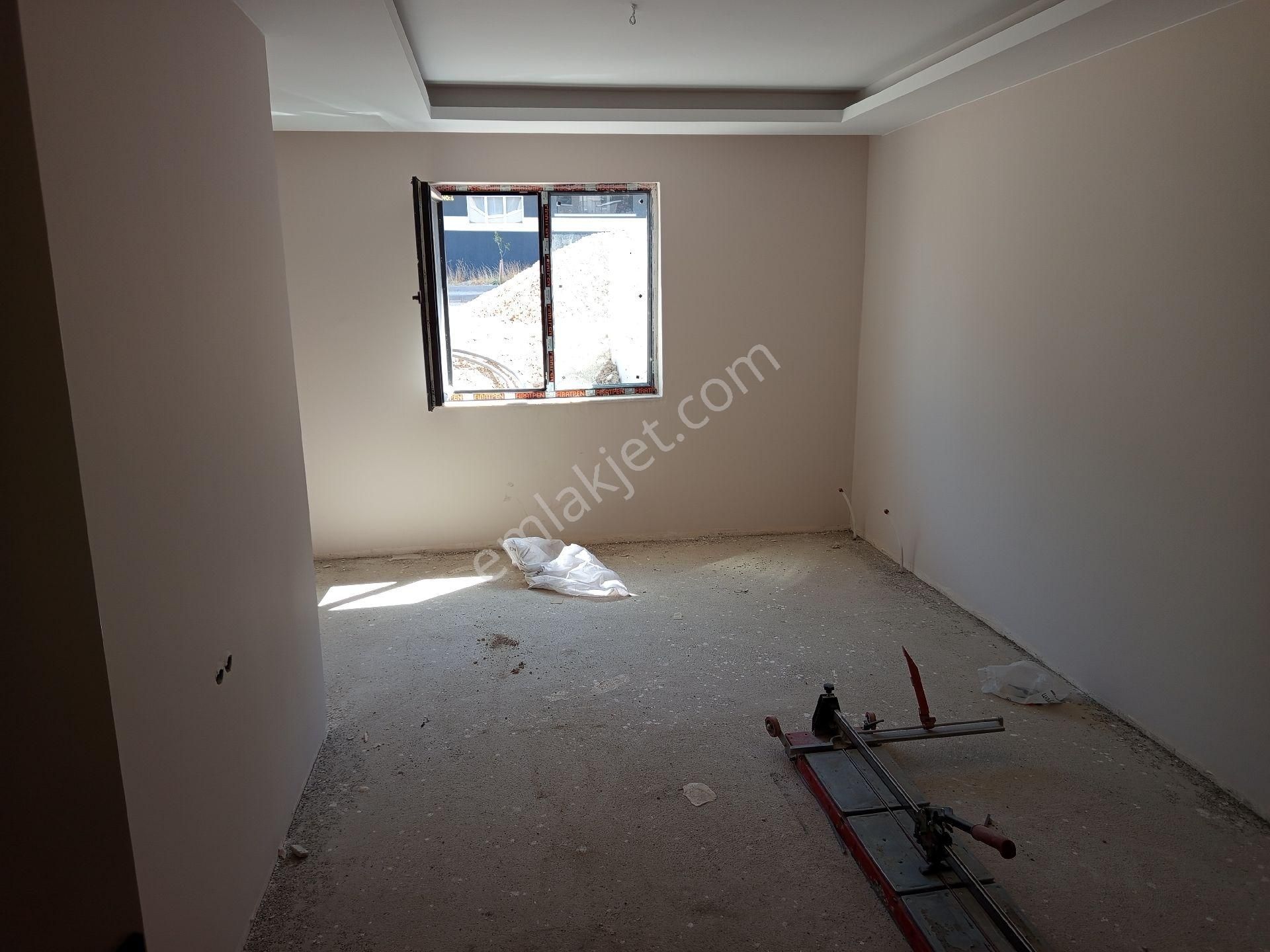 3.5+1 Giriş Daire Mendereste Bir Aya Teslim