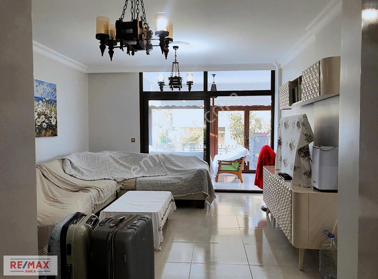 Remax Anka'dan İmrenli Fırtına Sitesinde Satılık Lüx Villa - Görsel 19