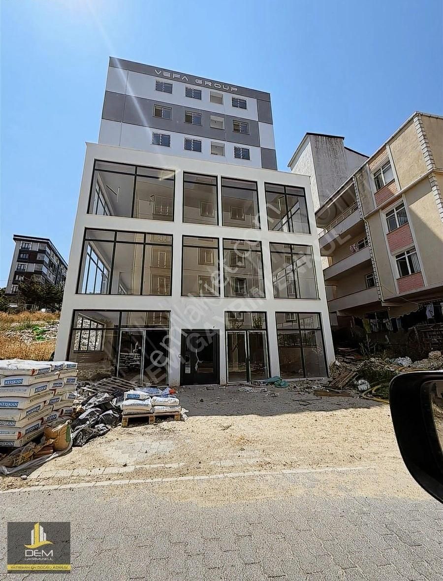 Arnavutköy Hadımköyde Sıfır 3+1 Dubleks Daire