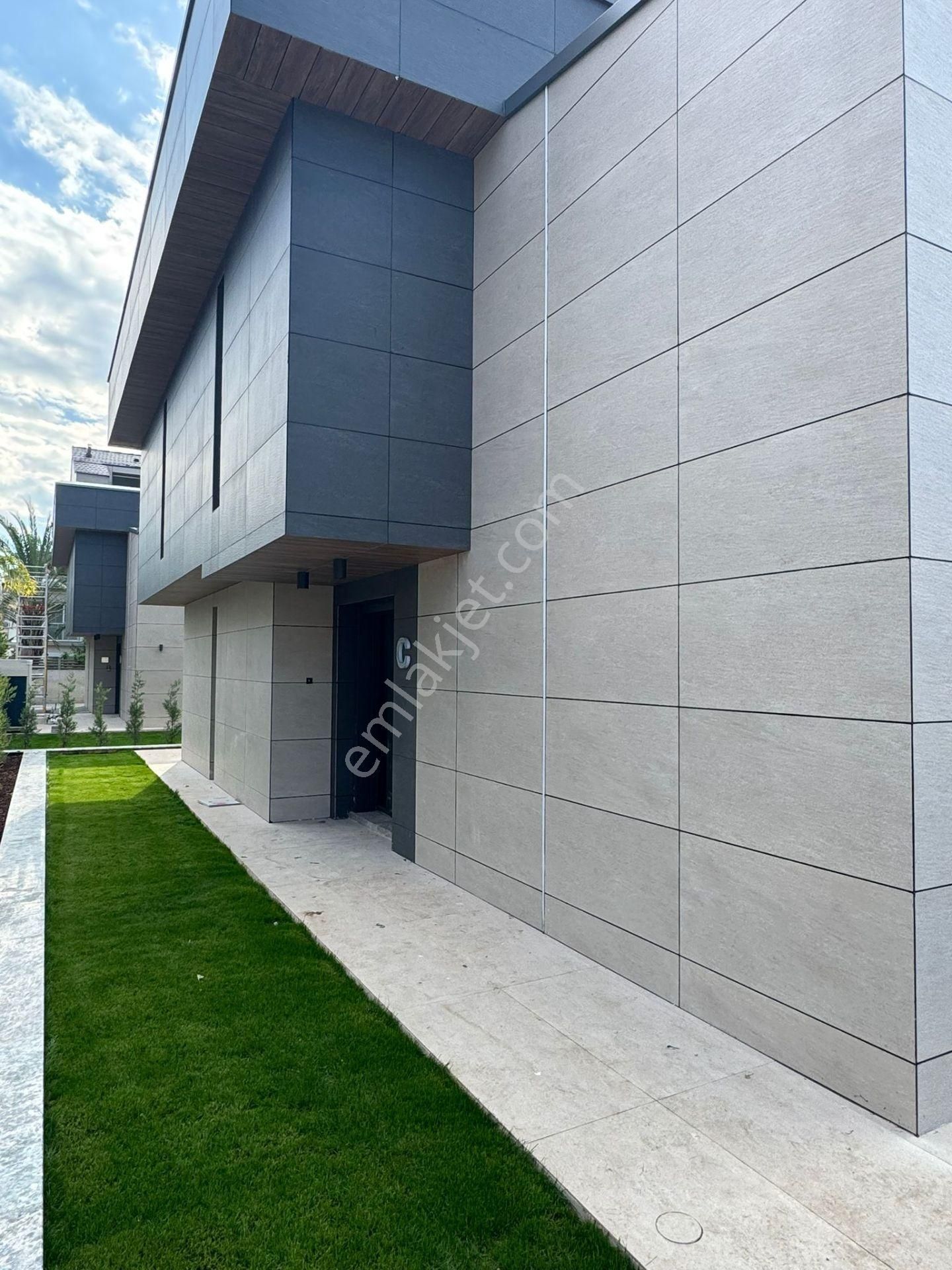 Goldhouse Dan Satılık Villa Foça Da Çok Özel Sitede Lüks 4+1 - Görsel 8