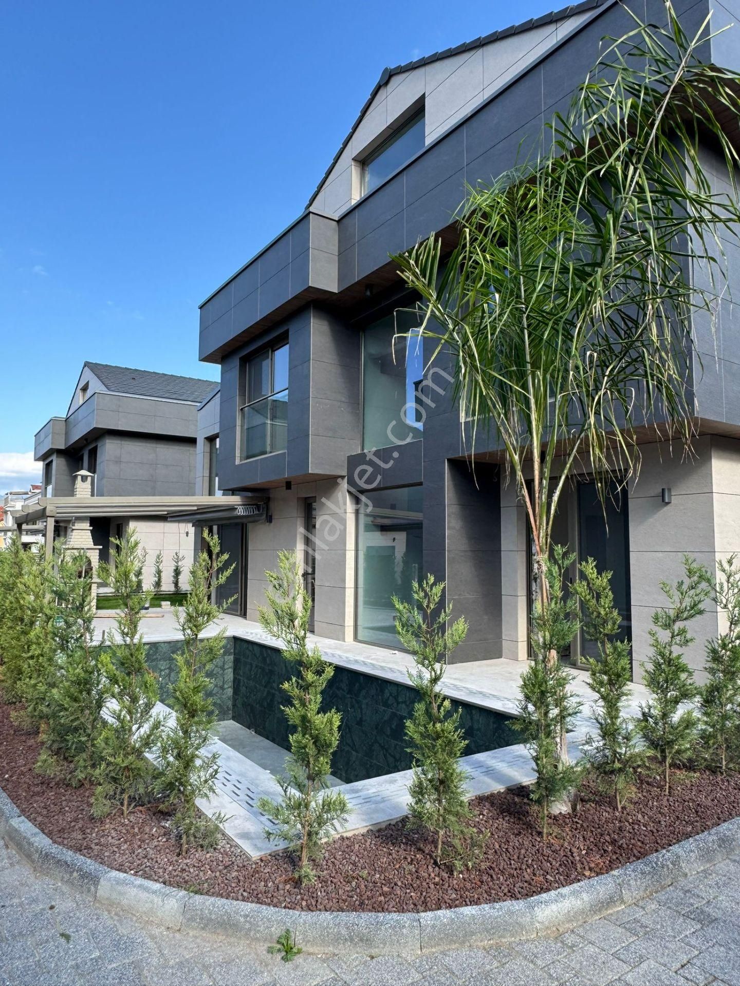 Goldhouse Dan Satılık Villa Foça Da Çok Özel Sitede Lüks 4+1 - Görsel 4