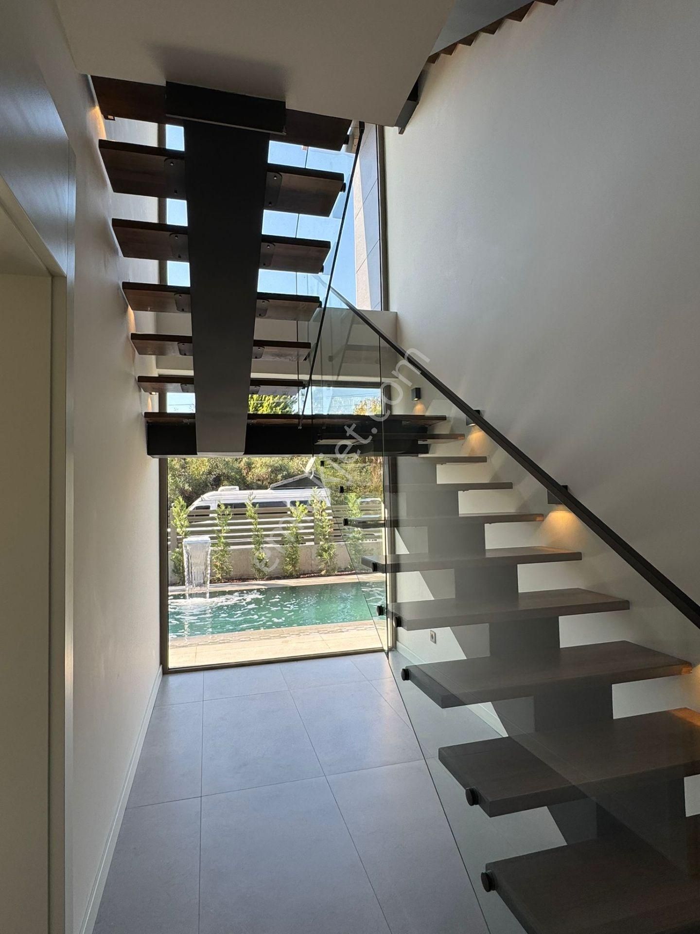 Goldhouse Dan Satılık Villa Foça Da Çok Özel Sitede Lüks 4+1 - Görsel 25