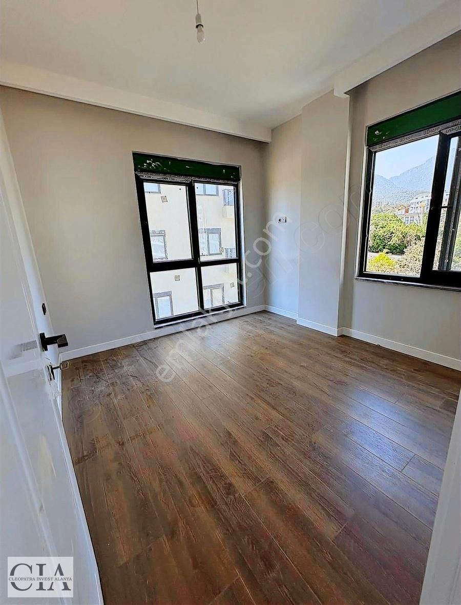 Oba Çarşamba Sıfır Bina Havuzlu Aktiviteli Site - Görsel 7