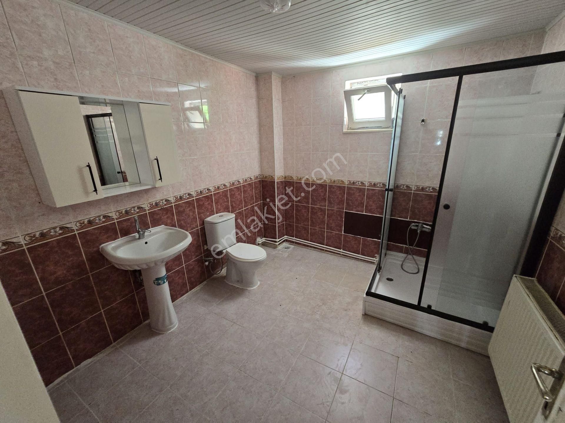 Merkezde 3+1 Kiralık Daire *** Burcu Emlaktan