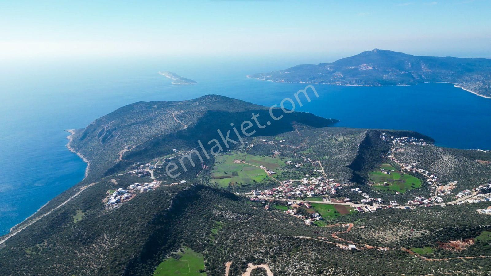 Cb Giz'den Kaş Bezirgan'da Full Deniz Manzaralı Satılık Arsa