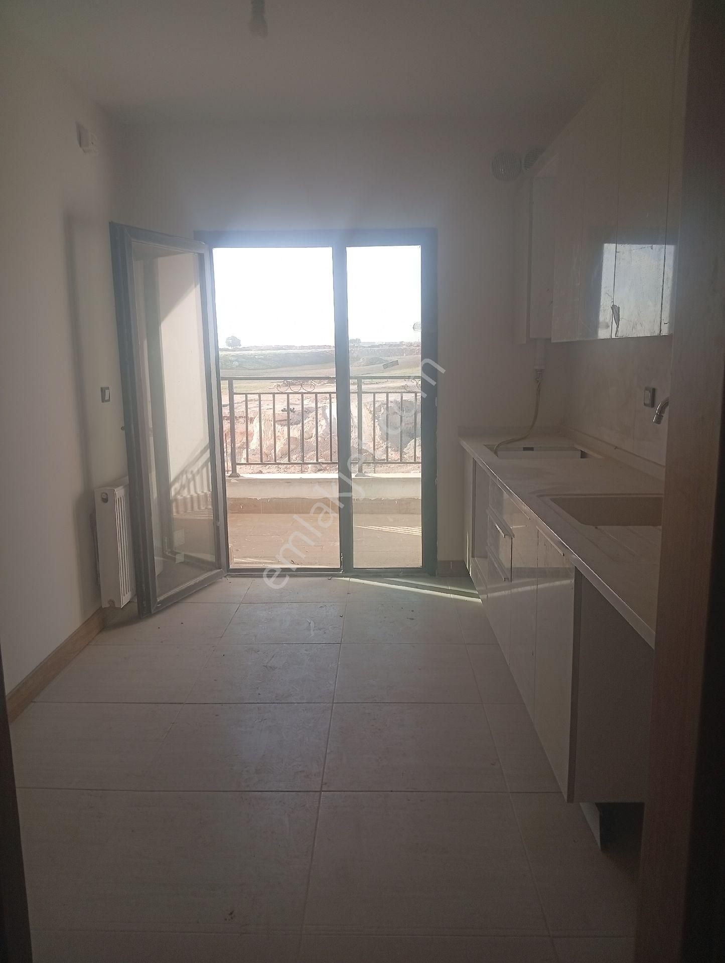 Hakem Emlak'tan Göztepe Tokilerde Kiralık 3+1 Daire - Görsel 5