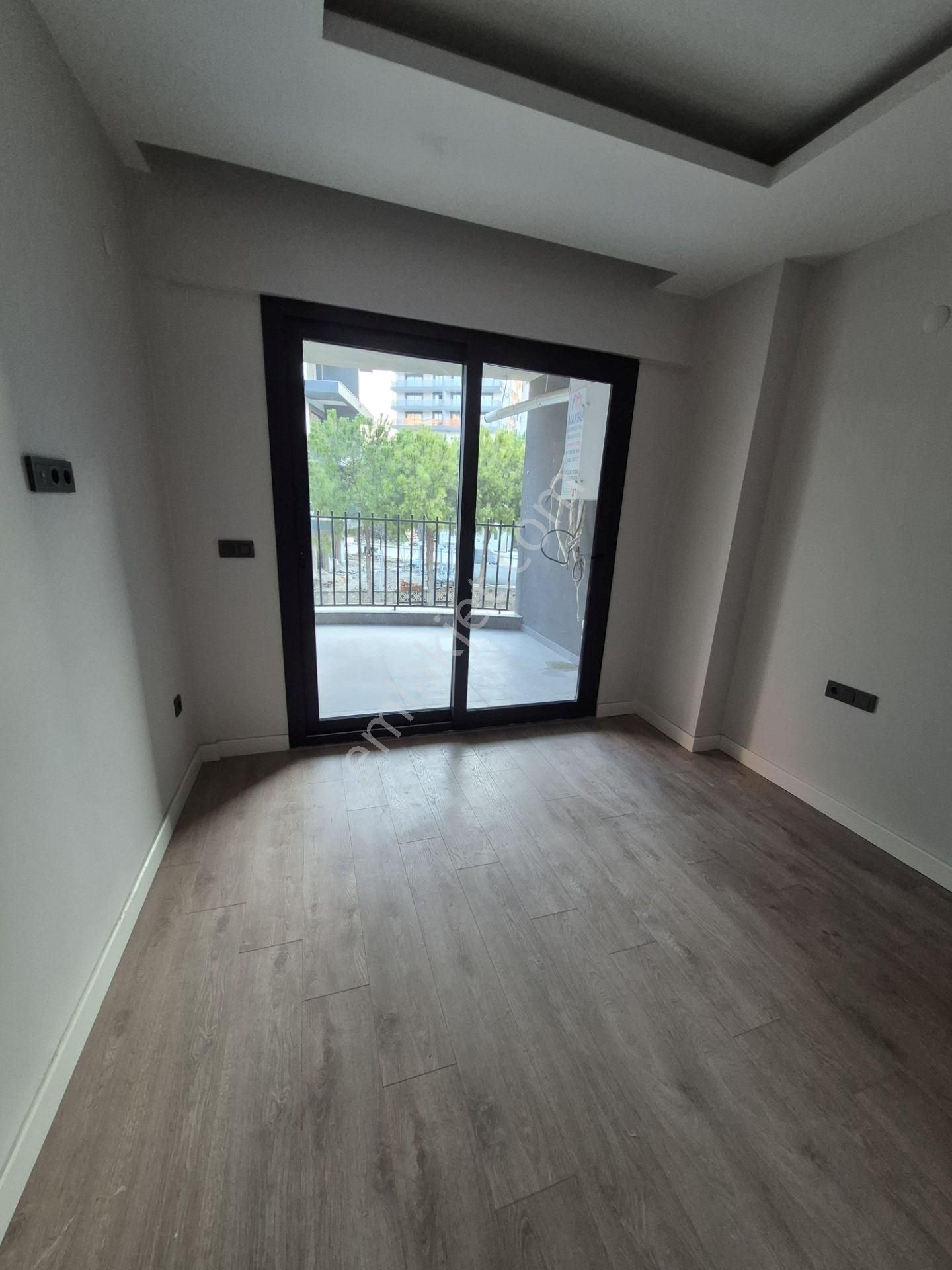 Kuşadası'nda Konforlu Yaşayabileceğiniz, Havuzlu, Rezidans Daire - Görsel 20