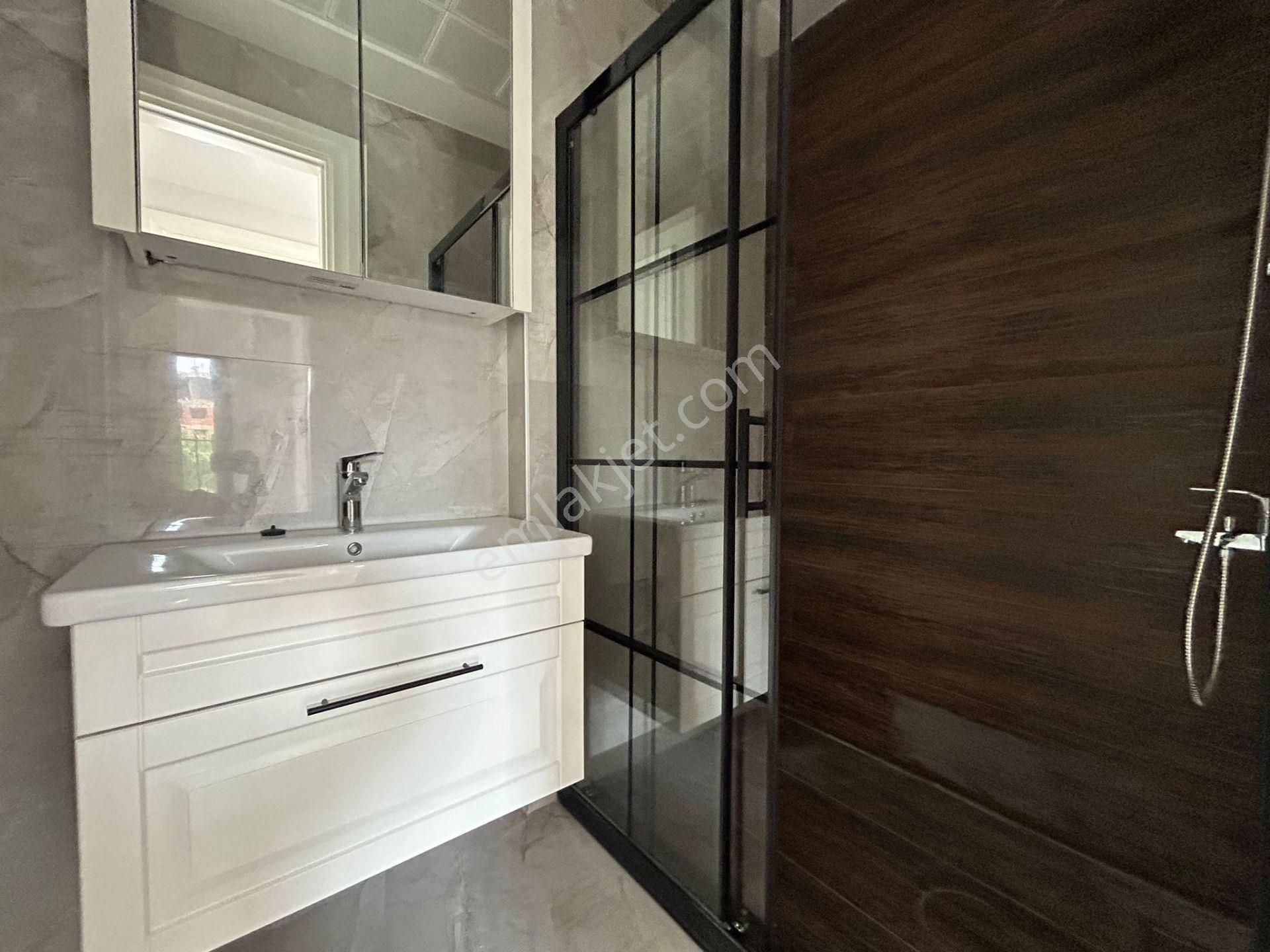 Kuşadası'nda Konforlu Yaşayabileceğiniz, Havuzlu, Rezidans Daire - Görsel 33