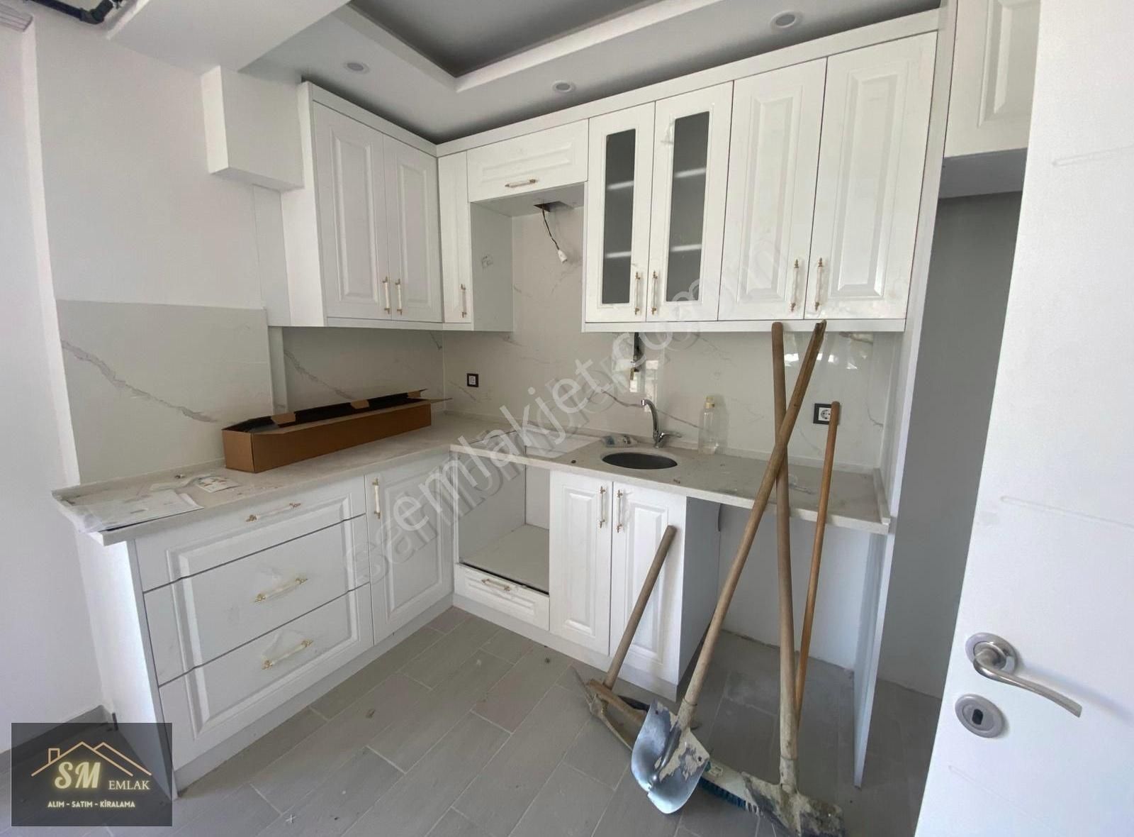 Sm Gayrimenkul'den Kiralık 1+1 Yerden Isıtmalı Lüks Daire''