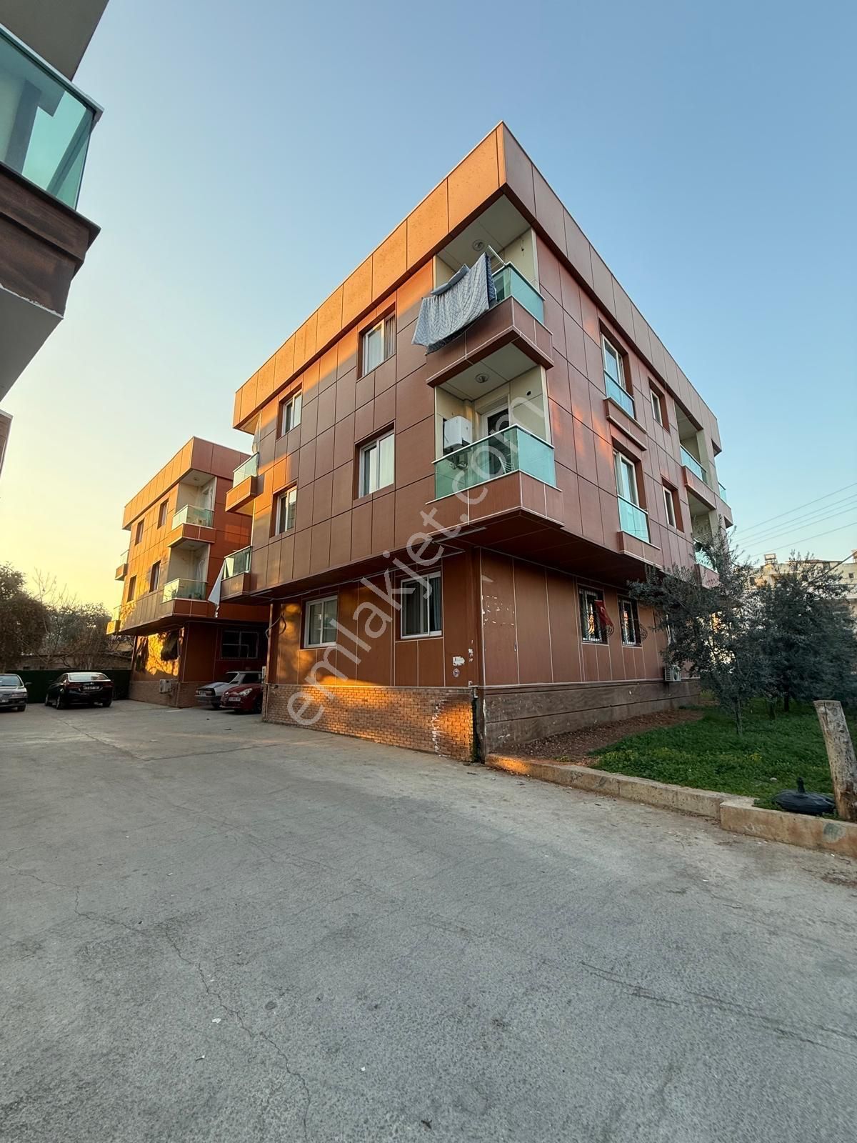 Yiğithan Gayrimenkul Çiftlikköy Full Eşyalı Satılık 1+1 Daire - Görsel 18