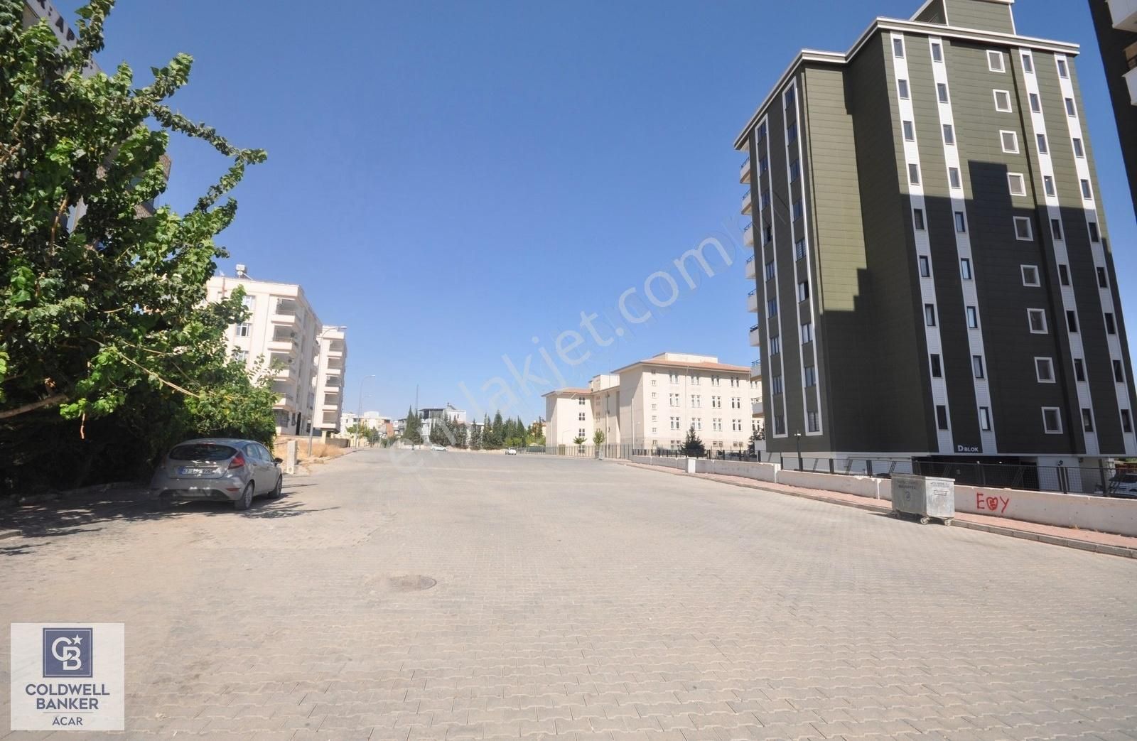 Coldwell Banker'dan Batıkentte 190 M2 Geniş Arakat 3+1 Daire