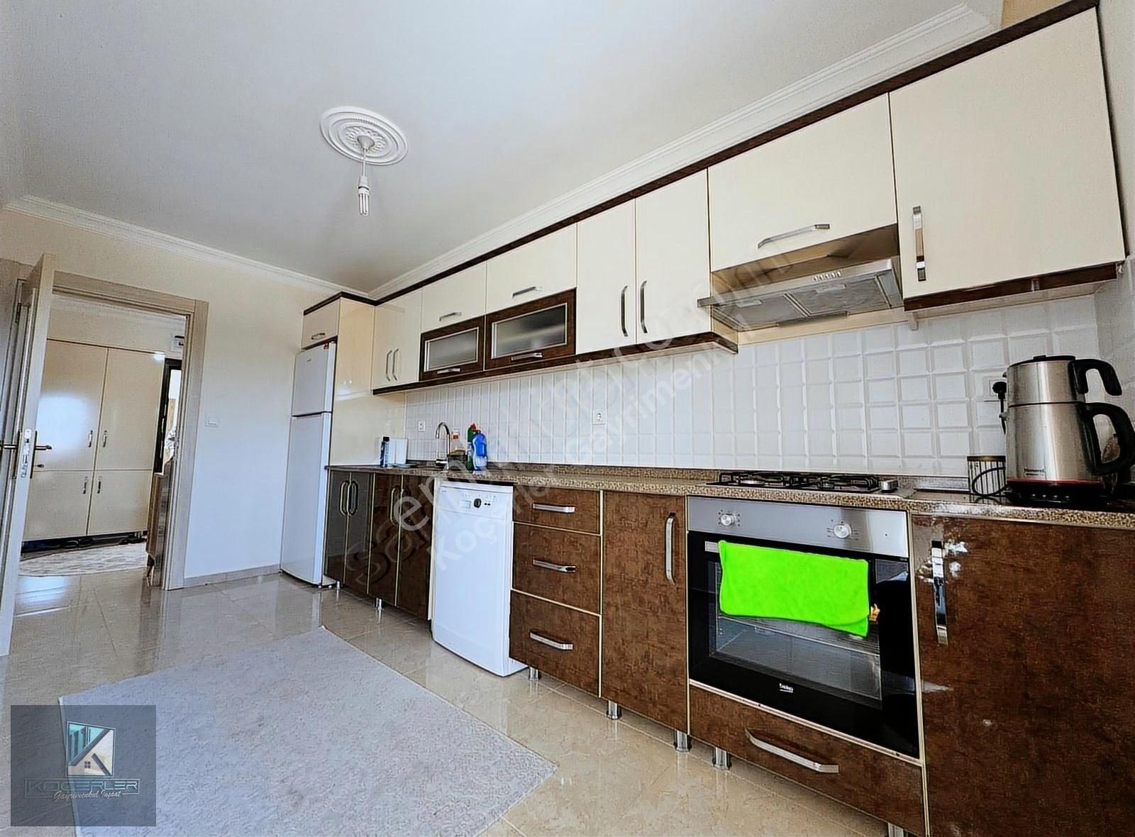 Koçerlerden Altınolukta Eşşiz Havuzlu Öncephe Satılık 2+1 Daire - Görsel 11