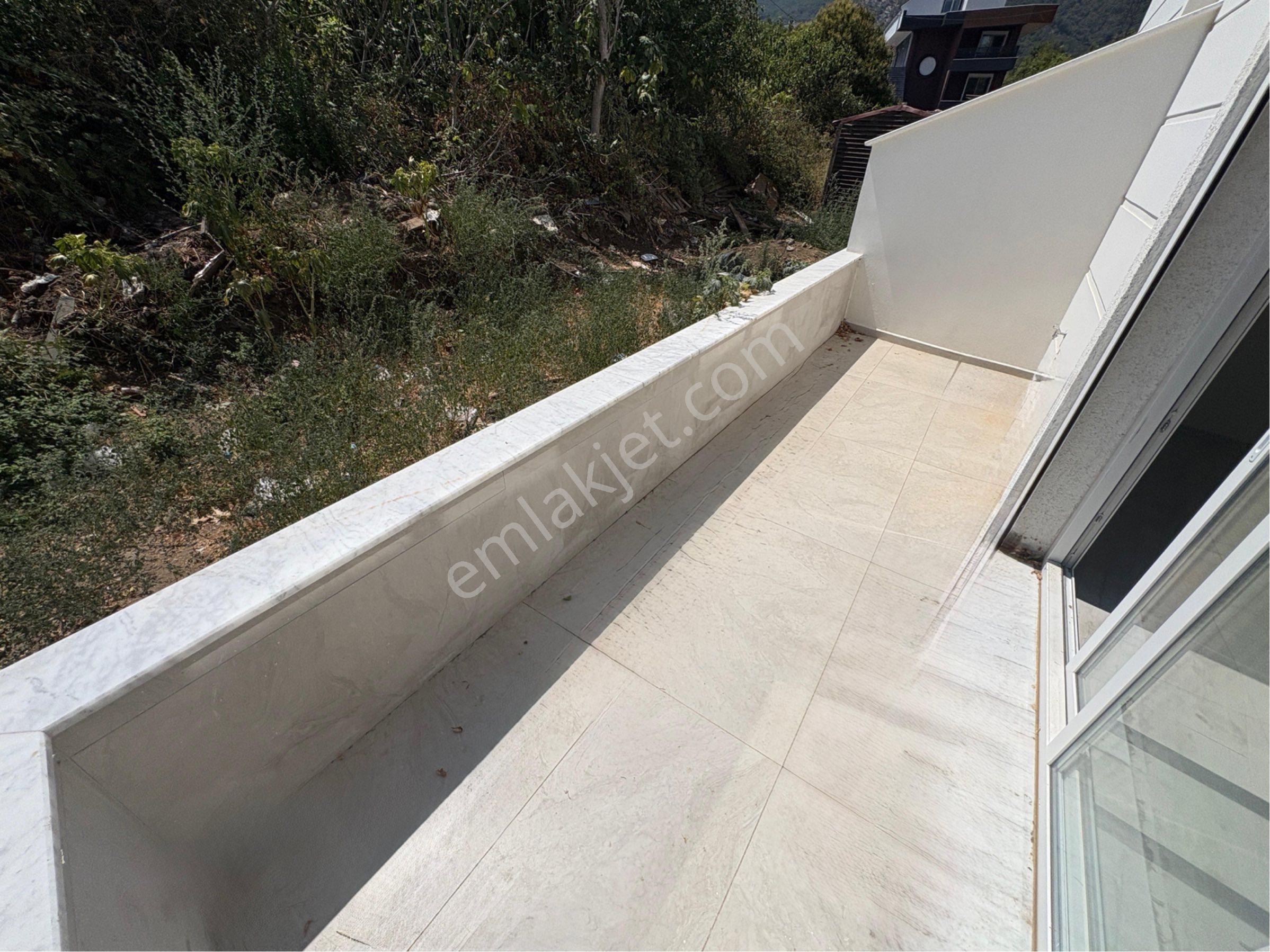 Arya'dan Güre'de Müstakil Bahçe Kullanımlı Satılık 1+1 Daire - Görsel 18