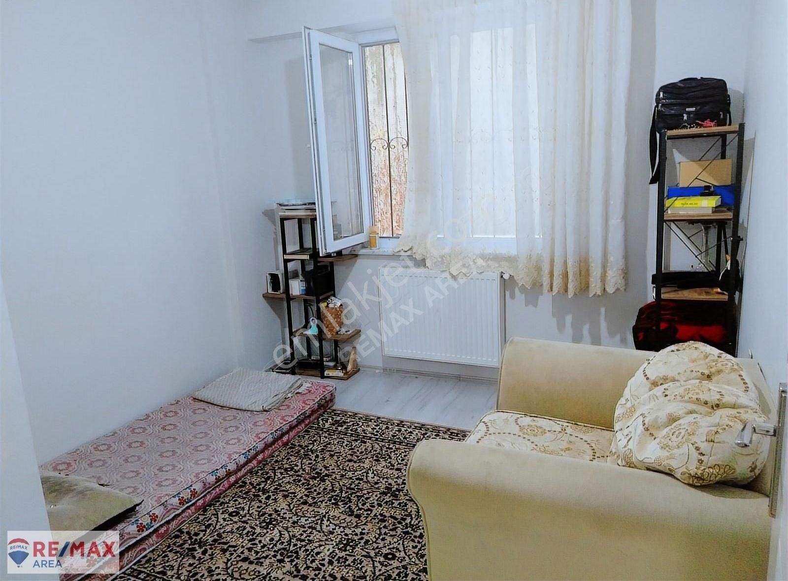 Remax Area'dan Görükle Mh.'de Ayrı Mutfak 2+1 Fırsat Daire - Görsel 2