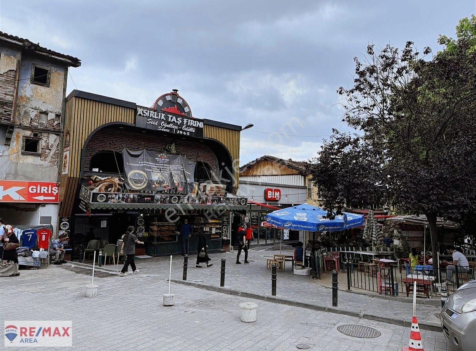 Remax Area Dan Abdal Simit Fırını Yanı Çarşıda Satılık 2+1 Daire - Görsel 30