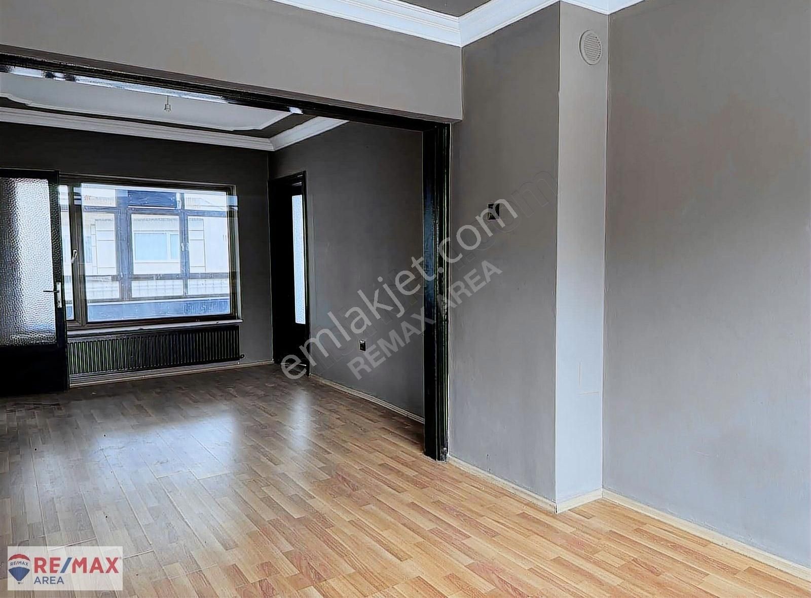 Remax Area Dan Abdal Simit Fırını Yanı Çarşıda Satılık 2+1 Daire - Görsel 20