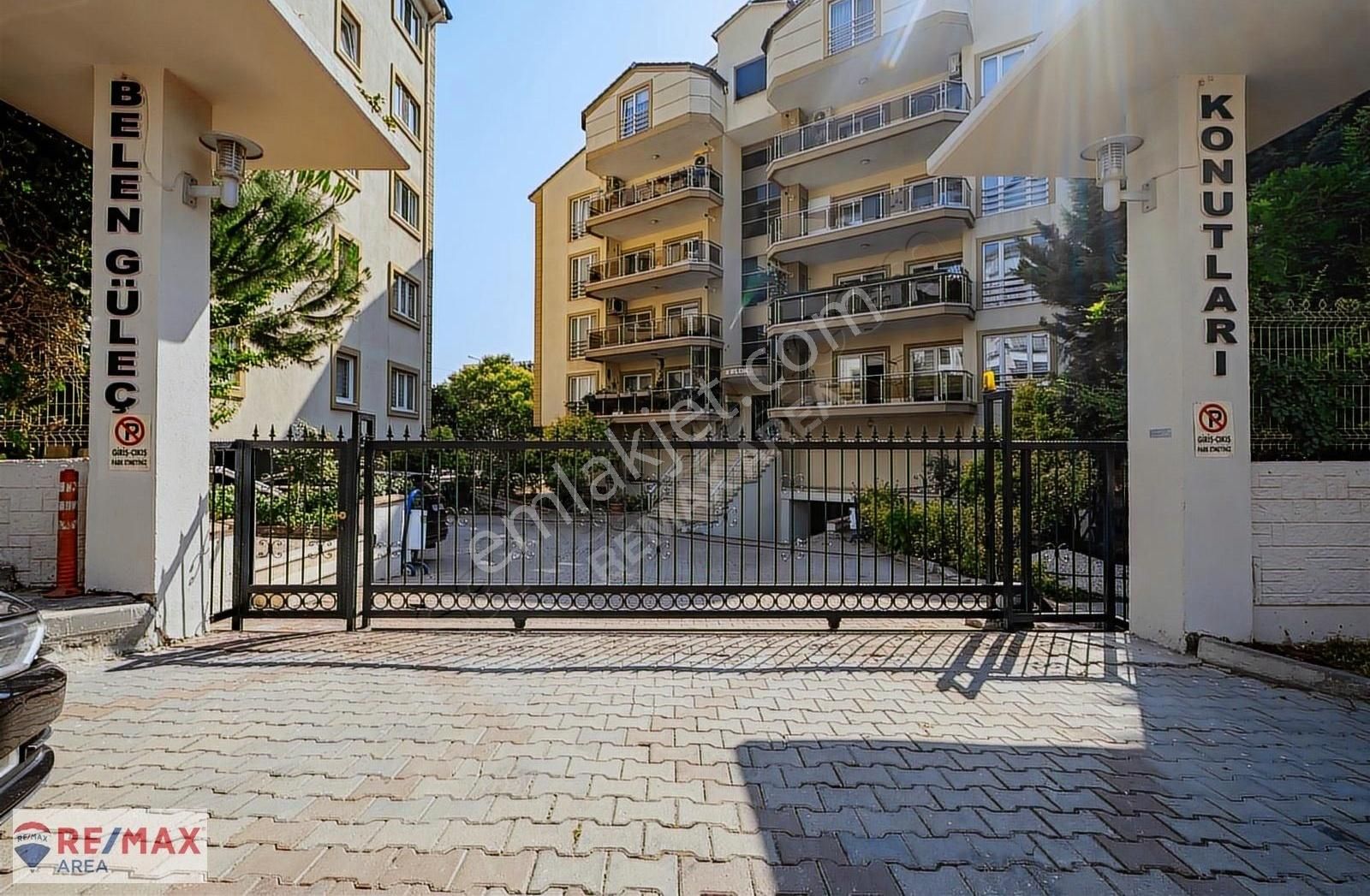 Remax Area Dan Balat Belen Güleç Te Ara Kat Kiralık 4+1 Daire