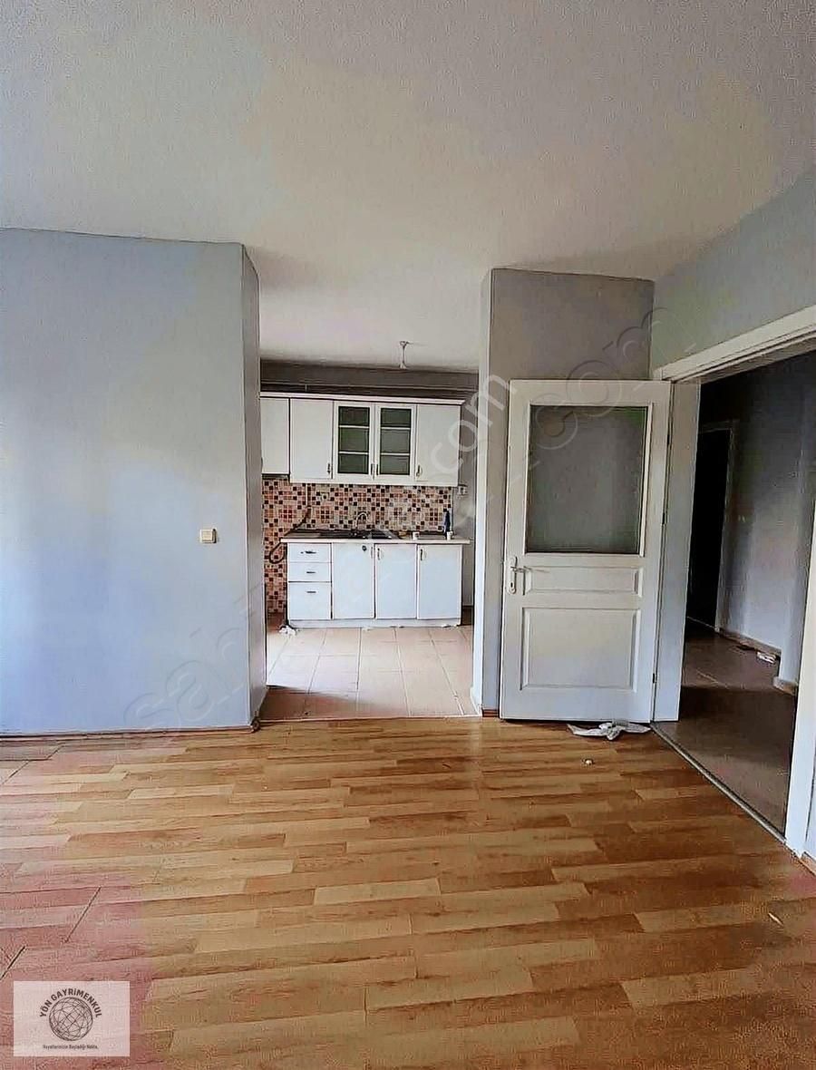 Yön Gayrimenkul'den Korucuk Merkez'de Kiralık 1+1 Daire