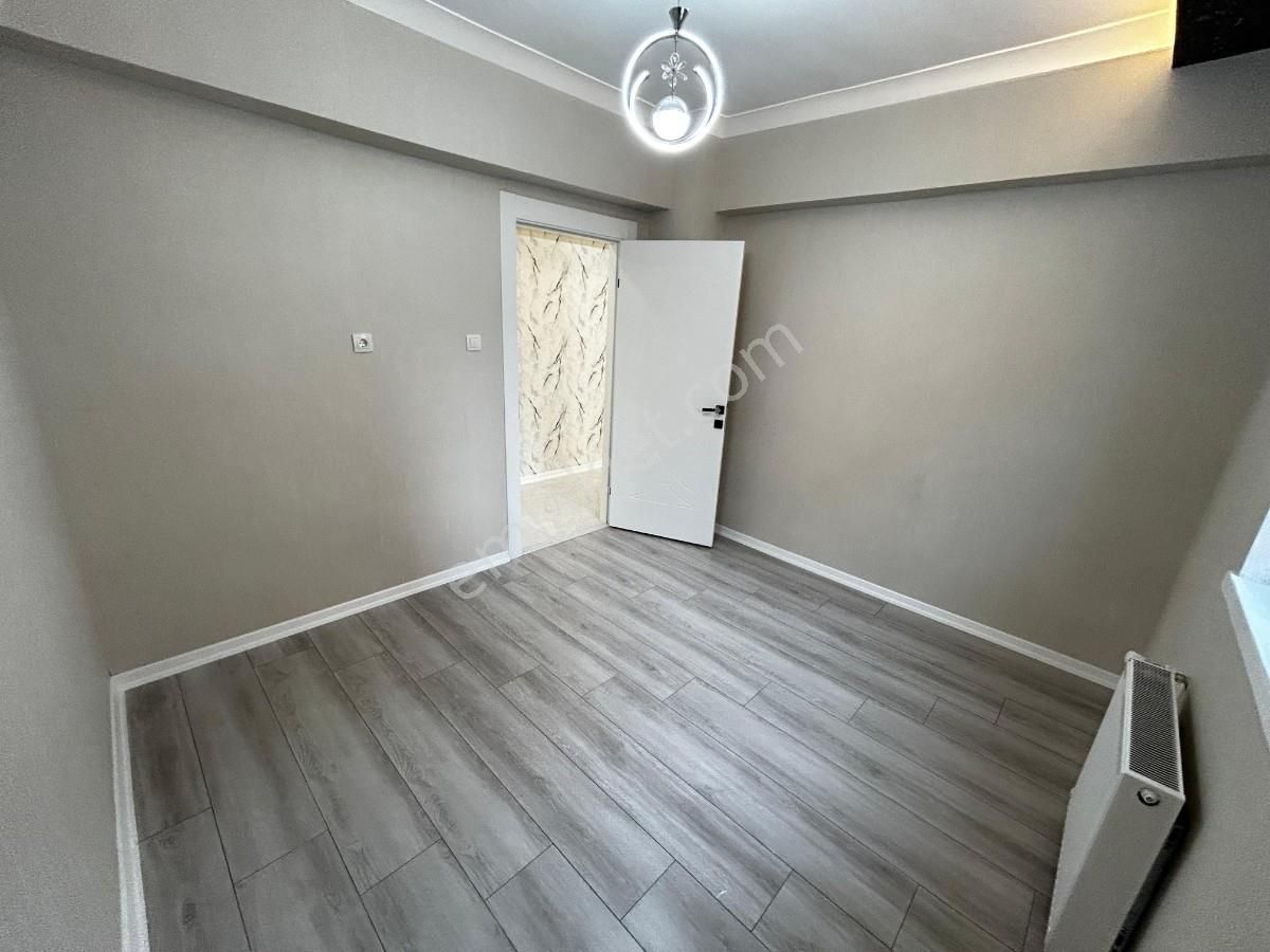 Sincan Andiçen Mah 3+1 Lüx Yapılı Bağımsız Kat Konumunda Daire