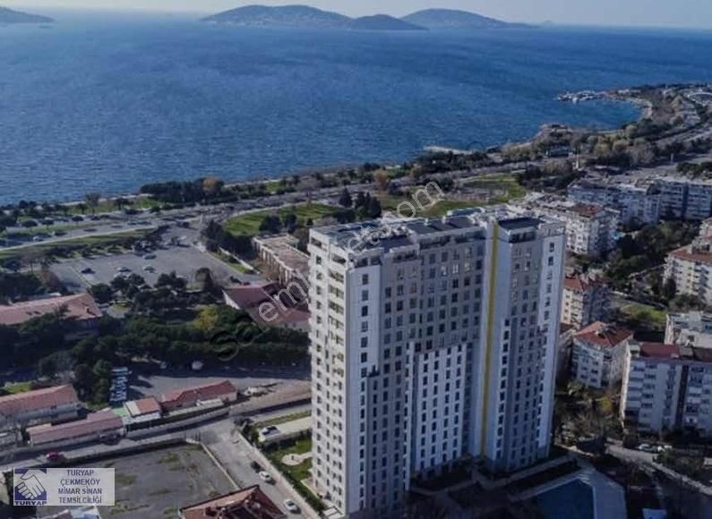 Ekşioğlu Tria Dragos Sitesinde Deniz Manzaralı 3+1 Daire