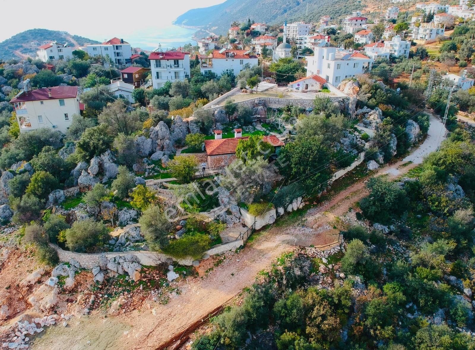 Gökçe Ören Göksekide Müstakil Bahçeli Köy Evi - Görsel 5