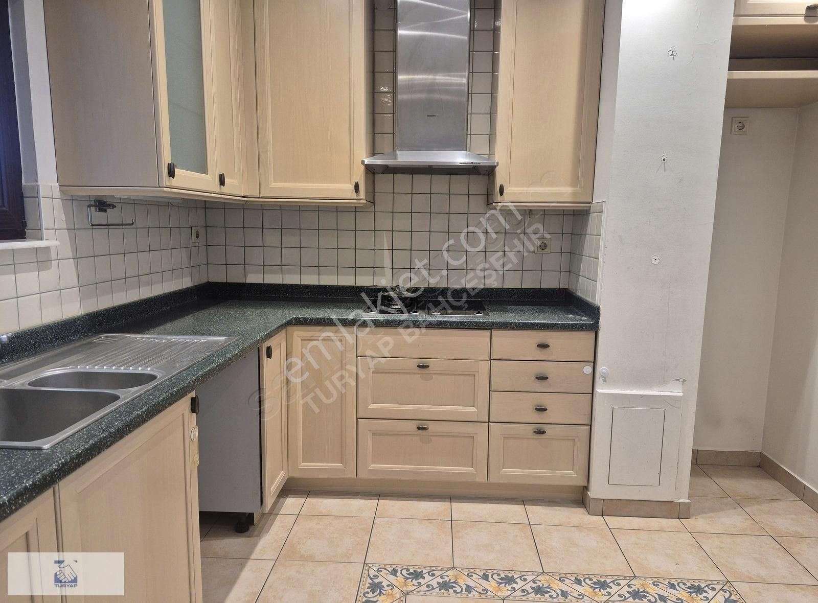 Bahçeşehir Badem Adası A Tipi 3+2 Kiralık Villa - Görsel 7