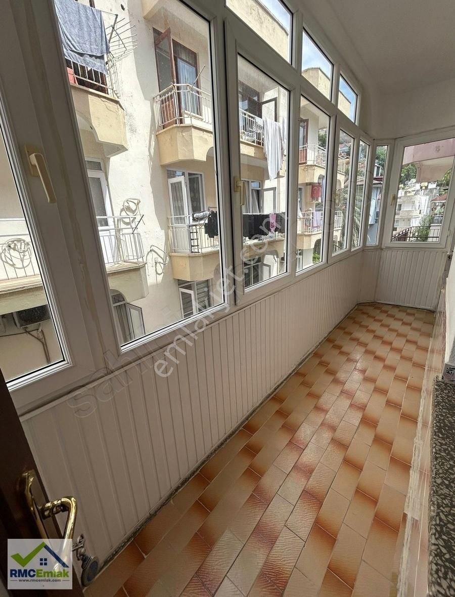 Alanya Damlataş Bölgesinde Ayrı Mutfak 2+1 Kiralık Daire