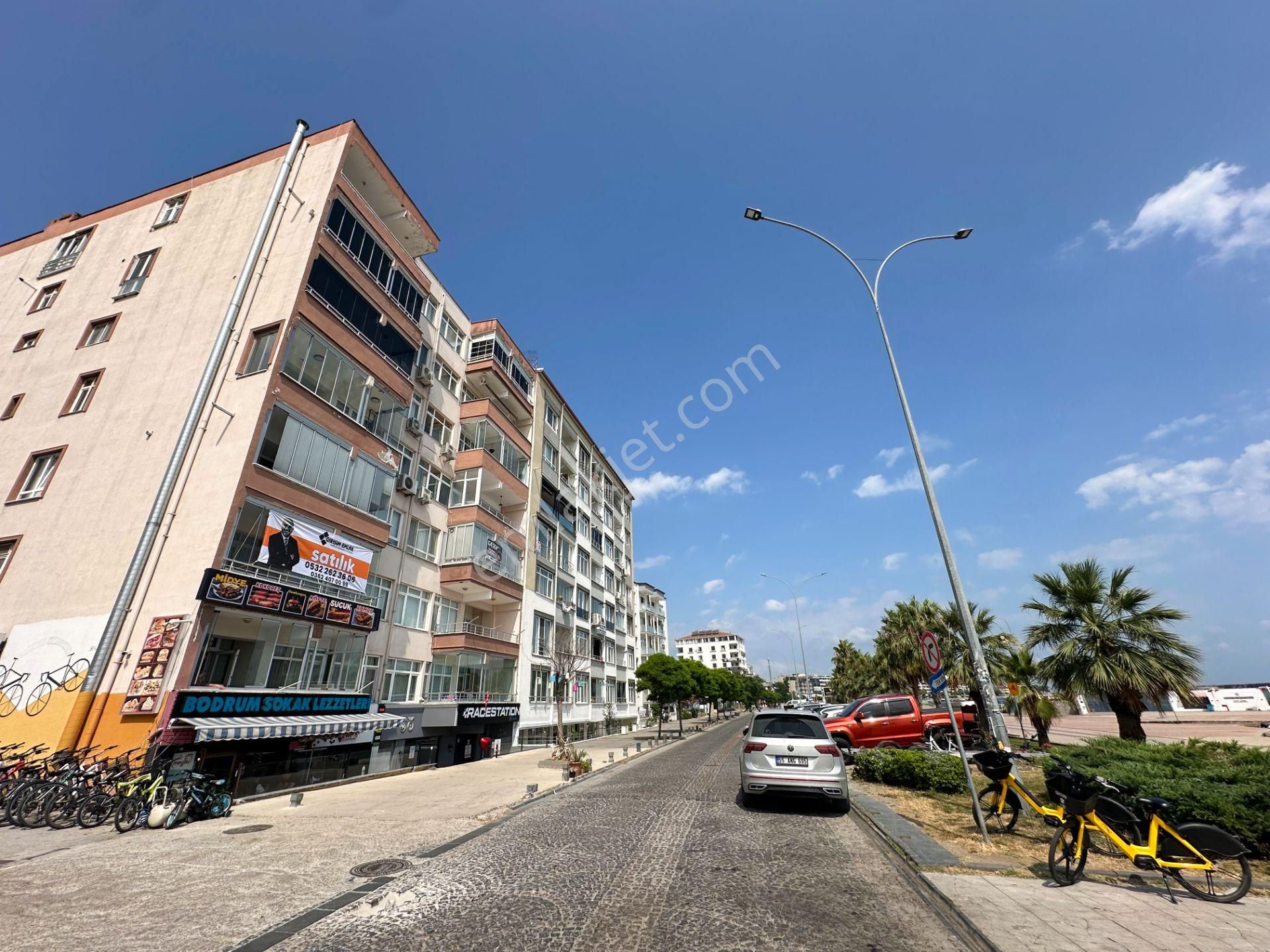 Denize Sıfır Yat Limanı 2+1 Geniş Balkonlu Asansörlü - Görsel 25