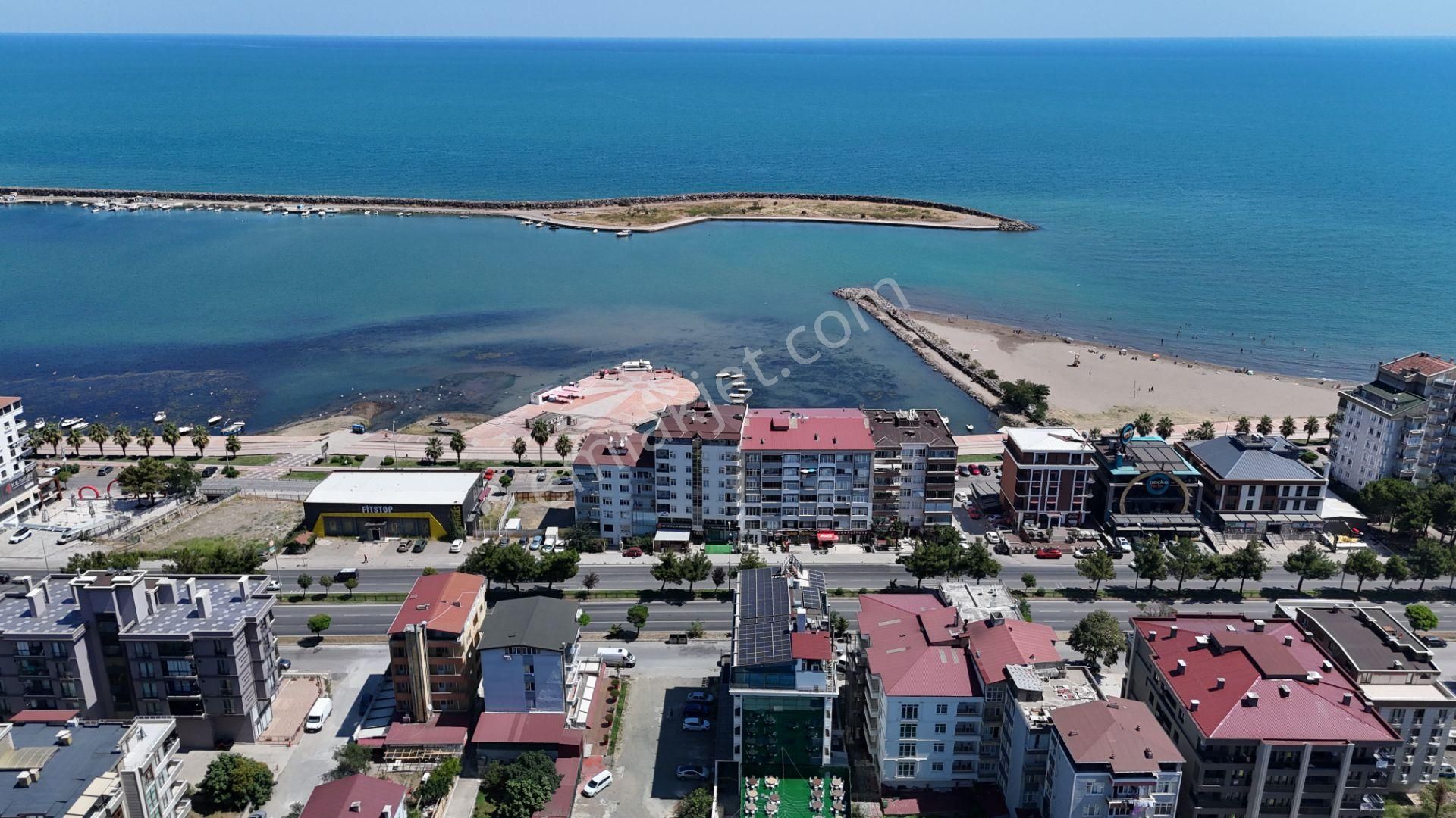 Denize Sıfır Yat Limanı 2+1 Geniş Balkonlu Asansörlü - Görsel 8