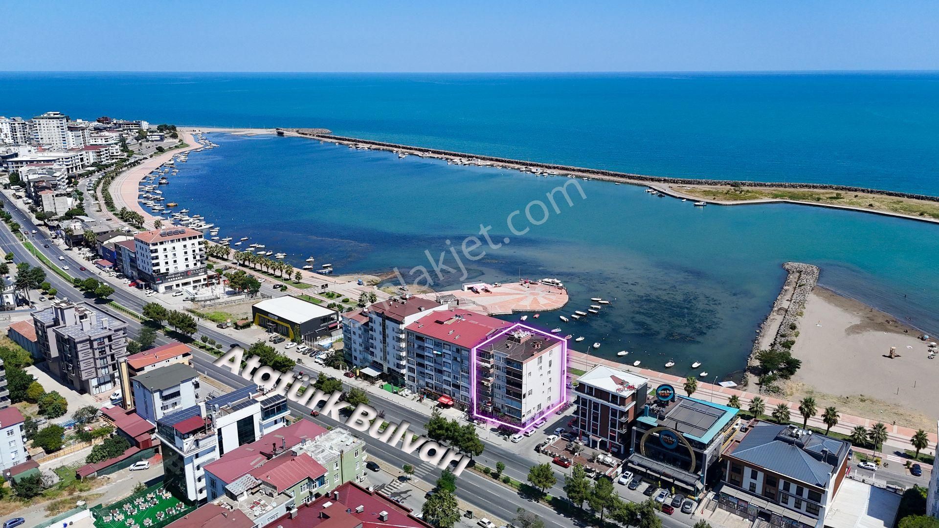 Denize Sıfır Yat Limanı 2+1 Geniş Balkonlu Asansörlü - Görsel 11