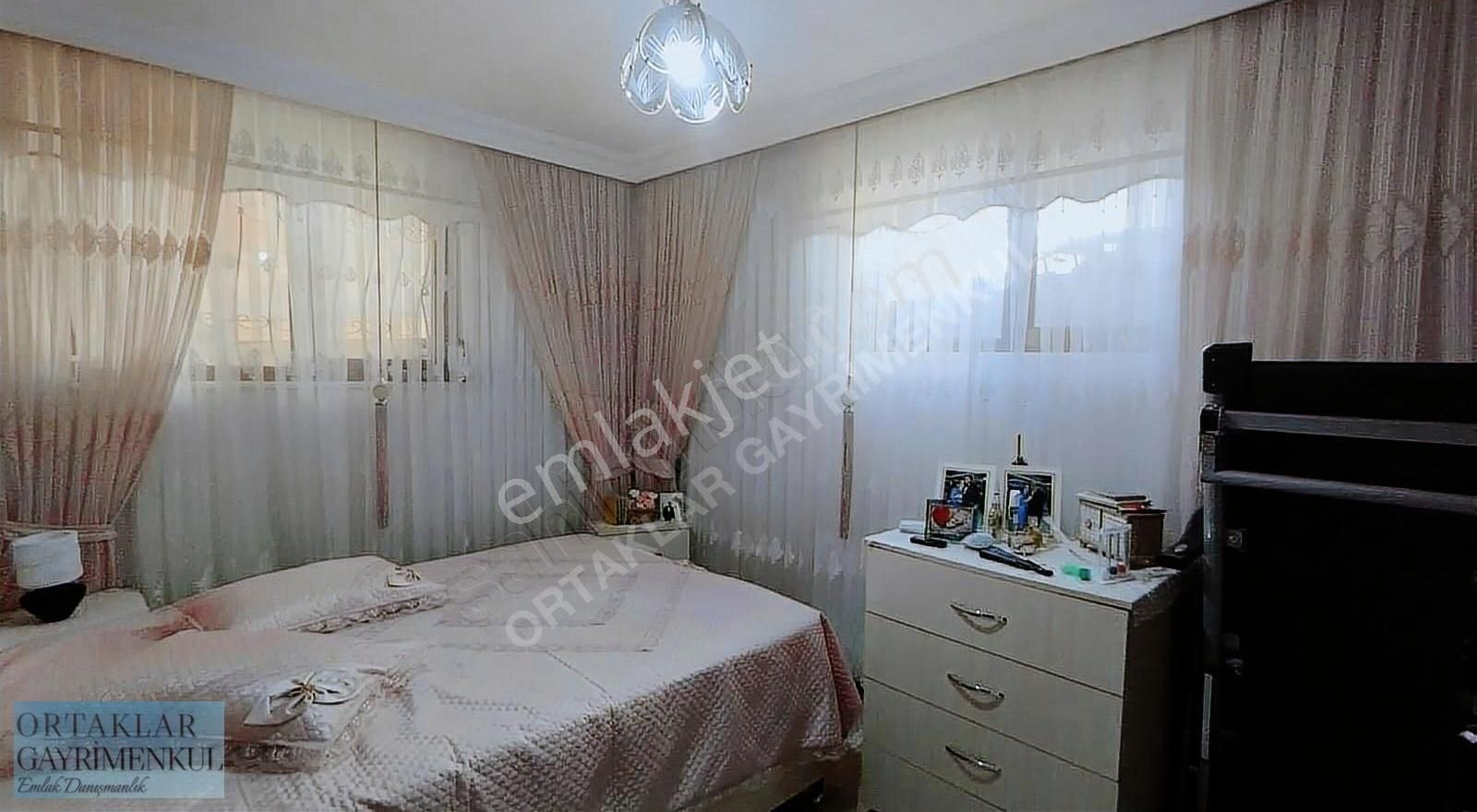 Sancaktepe Sarıgazi'de Kodu Yüksek 3+1 Ters Dublex Balkonlu - Görsel 13