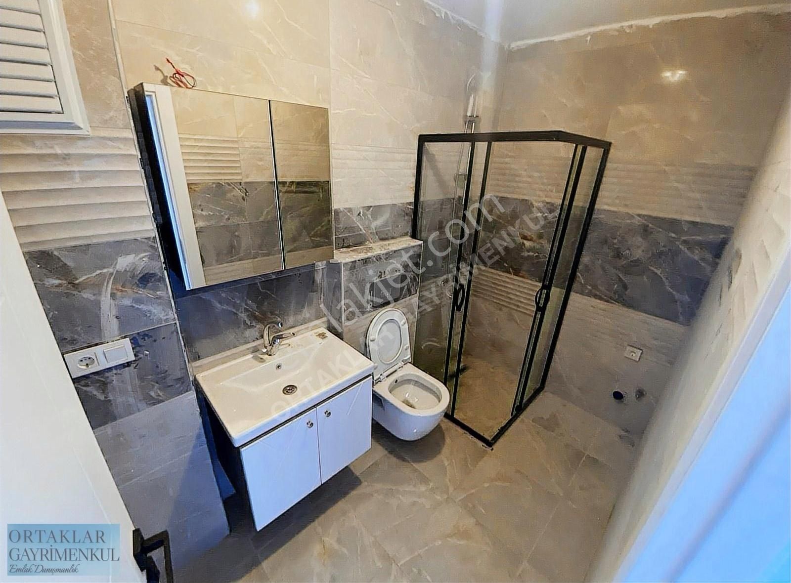 Sancaktepe Satılık 2+1 Butik Site İçinde Sıfır Daire - Görsel 30