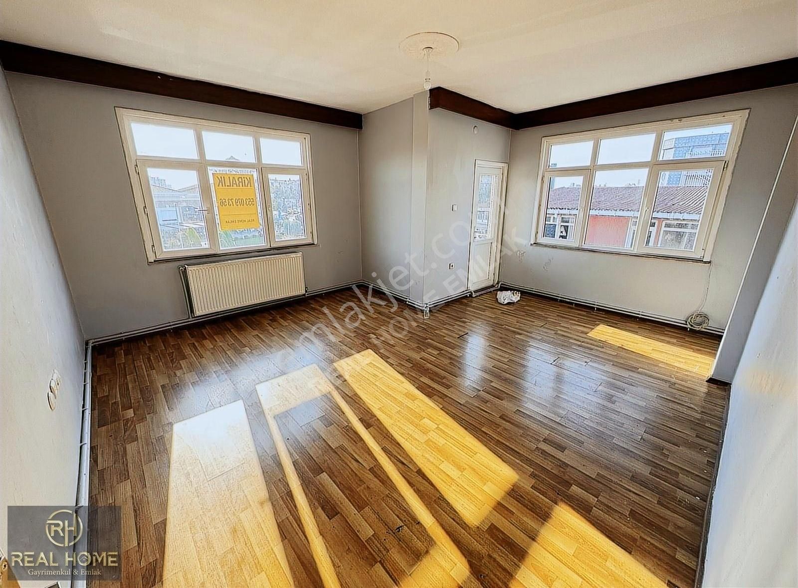 Real Home'dan Arenapark Karşısı 3+1 Kiralık 135 M2 3.kat Ofis