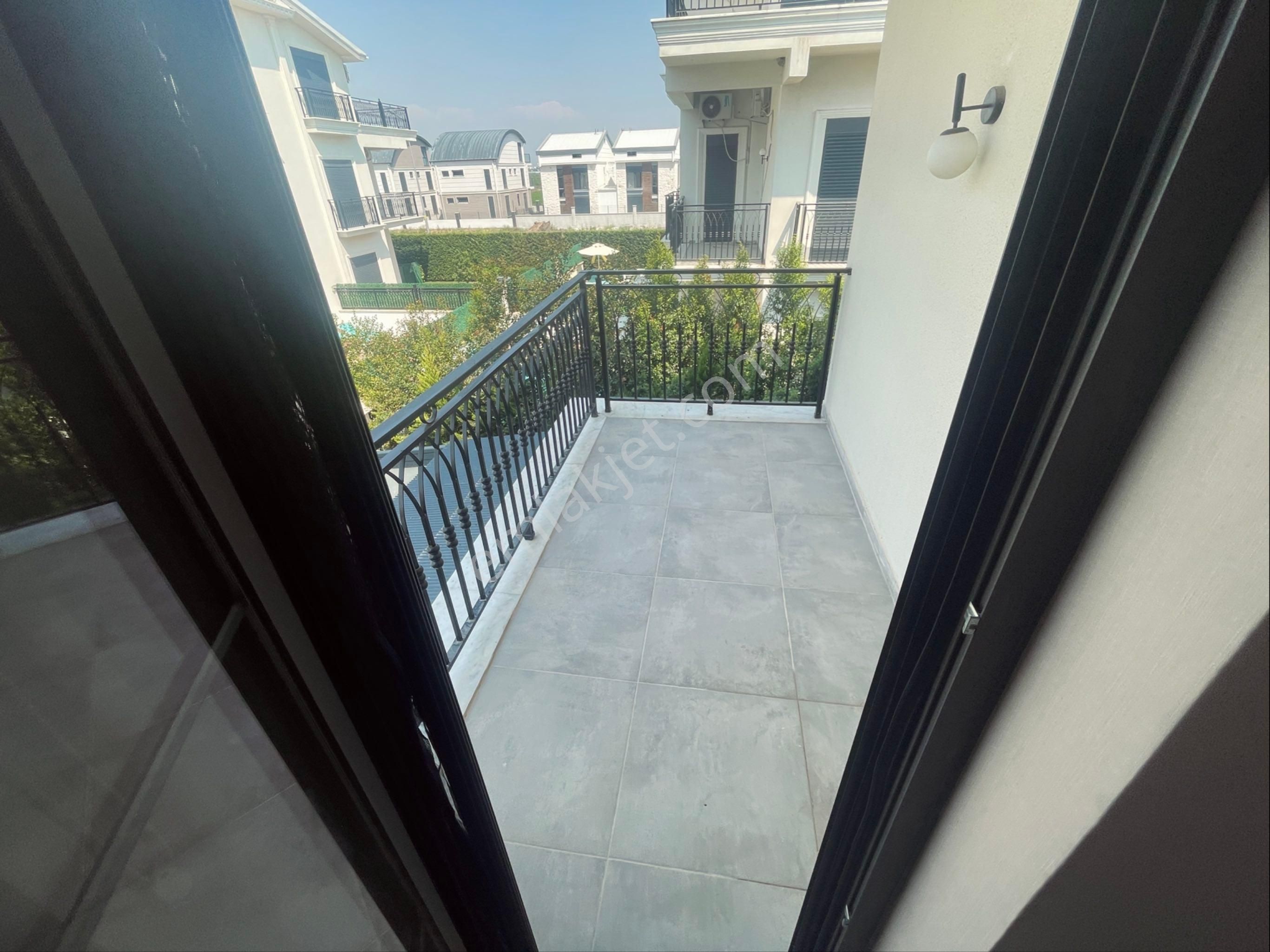 Belek Merkezde Özel Havuzlu Lüks Villa Çok Uygun - Görsel 24