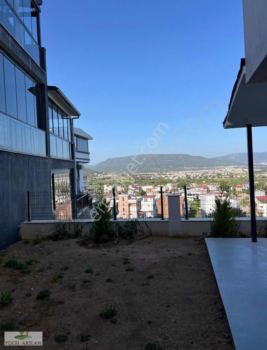 Seferihisar Doğanbey'de Satılık 4+1 Villa Deniz Manzaralı - Görsel 9