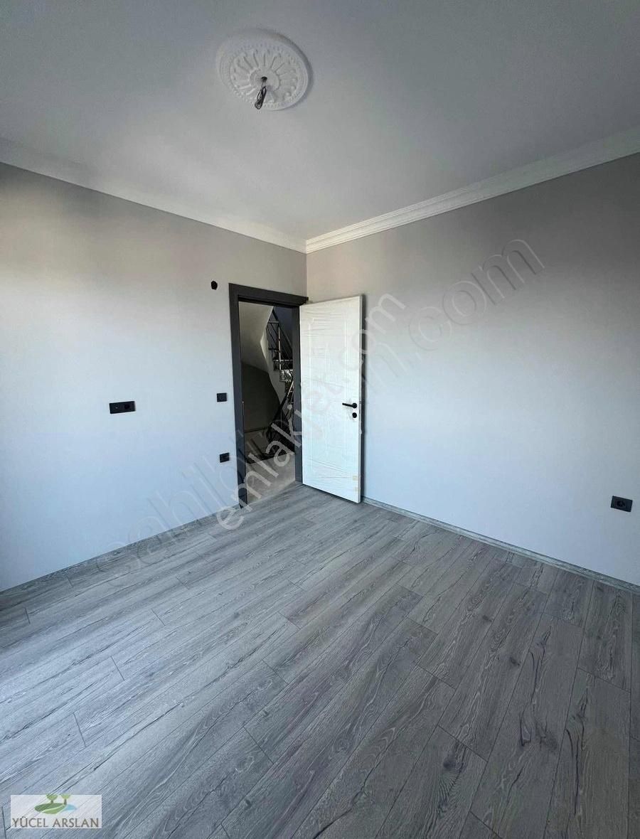 Seferihisar Doğanbey'de Satılık 4+1 Villa Deniz Manzaralı - Görsel 7