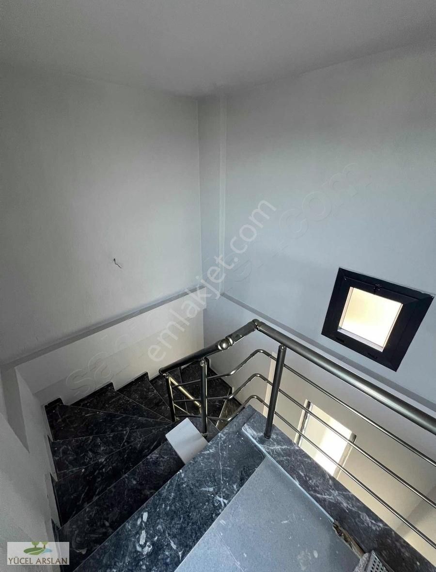 Seferihisar Doğanbey'de Satılık 4+1 Villa Deniz Manzaralı - Görsel 17