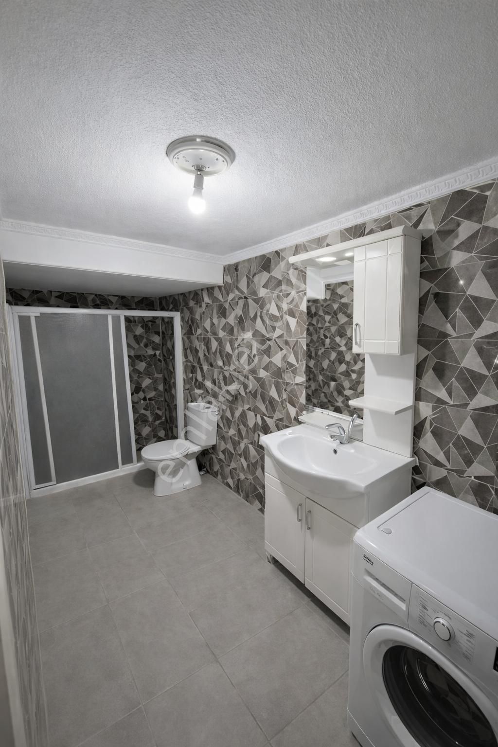 Çanakkale Esenler'de 2+1 Ev + Dükkan - Görsel 7