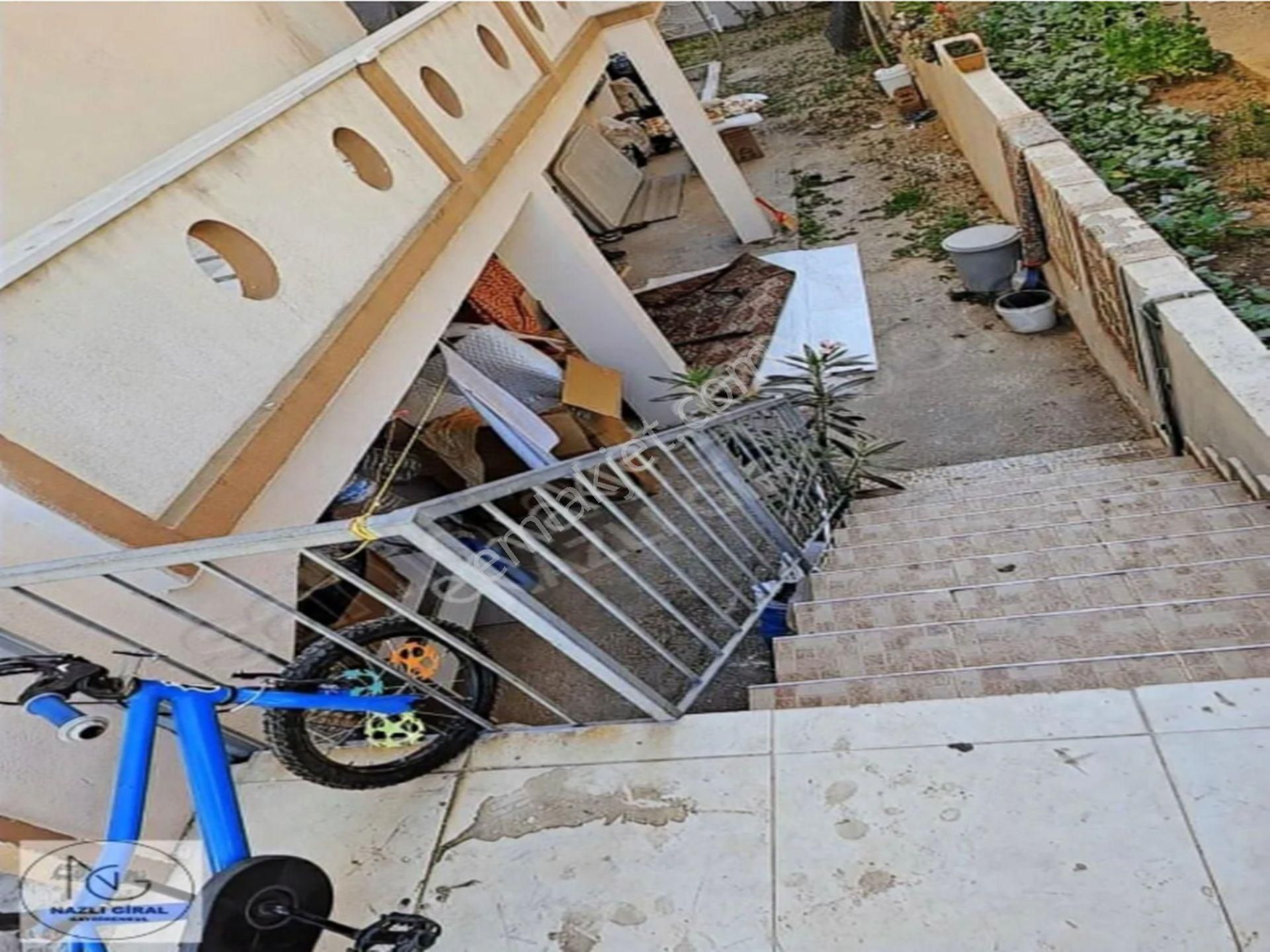 Çanakkale Esenler'de 2+1 Ev + Dükkan - Görsel 9