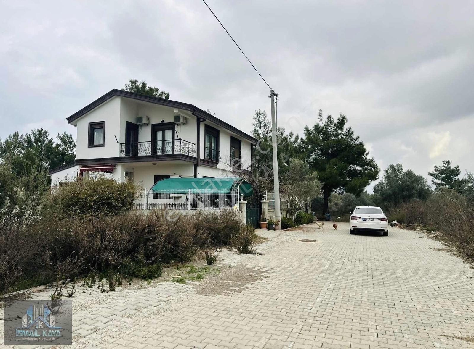 Vatandaşlığa Uygun Orfe'ye Yakın En Güzel Konumda 4+1 Villa
