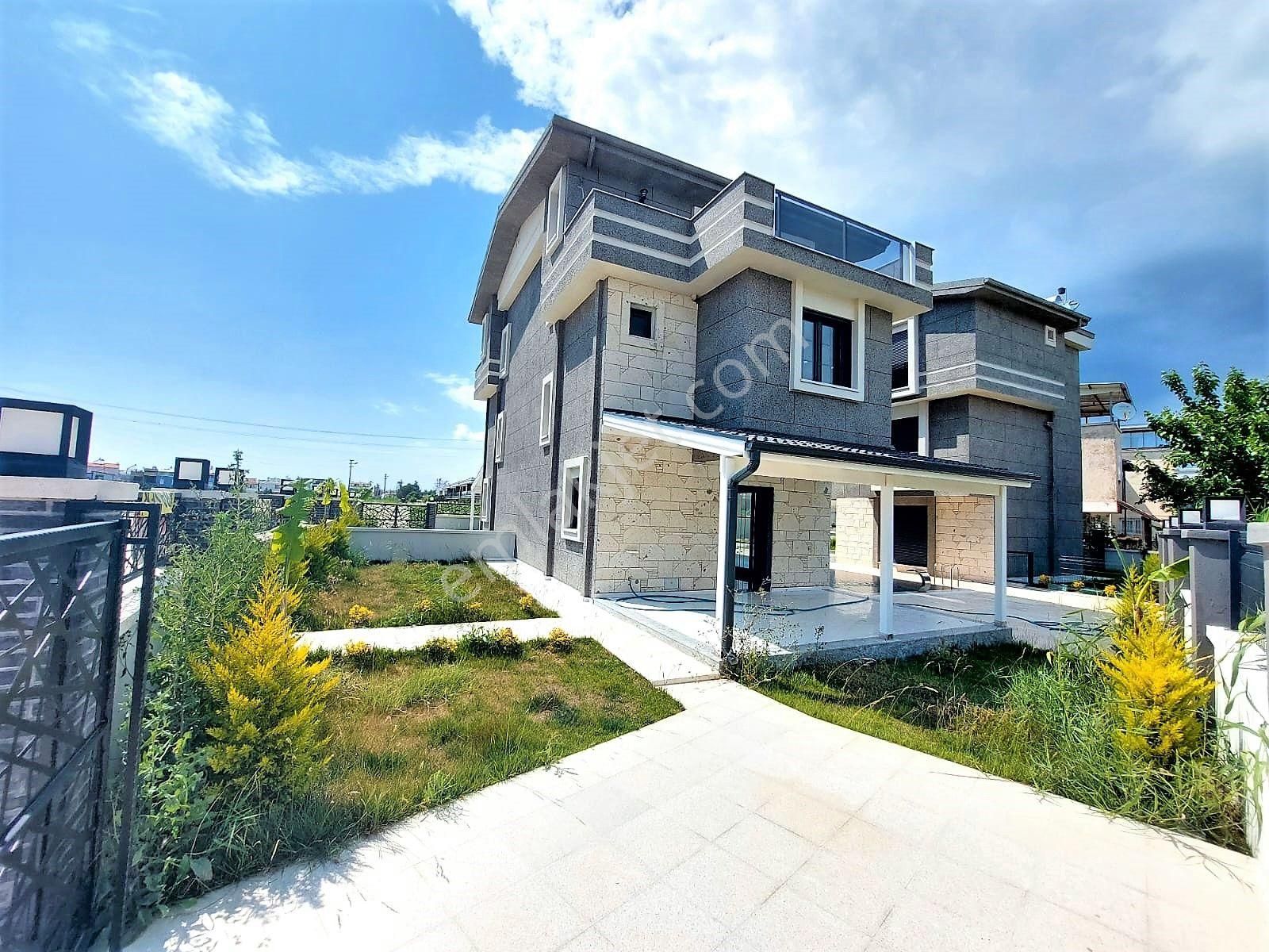 İzmir Menderes Gümüldür De Satılık Denize Çok Yakın Lüks Yazlık 3+1 - Görsel 5