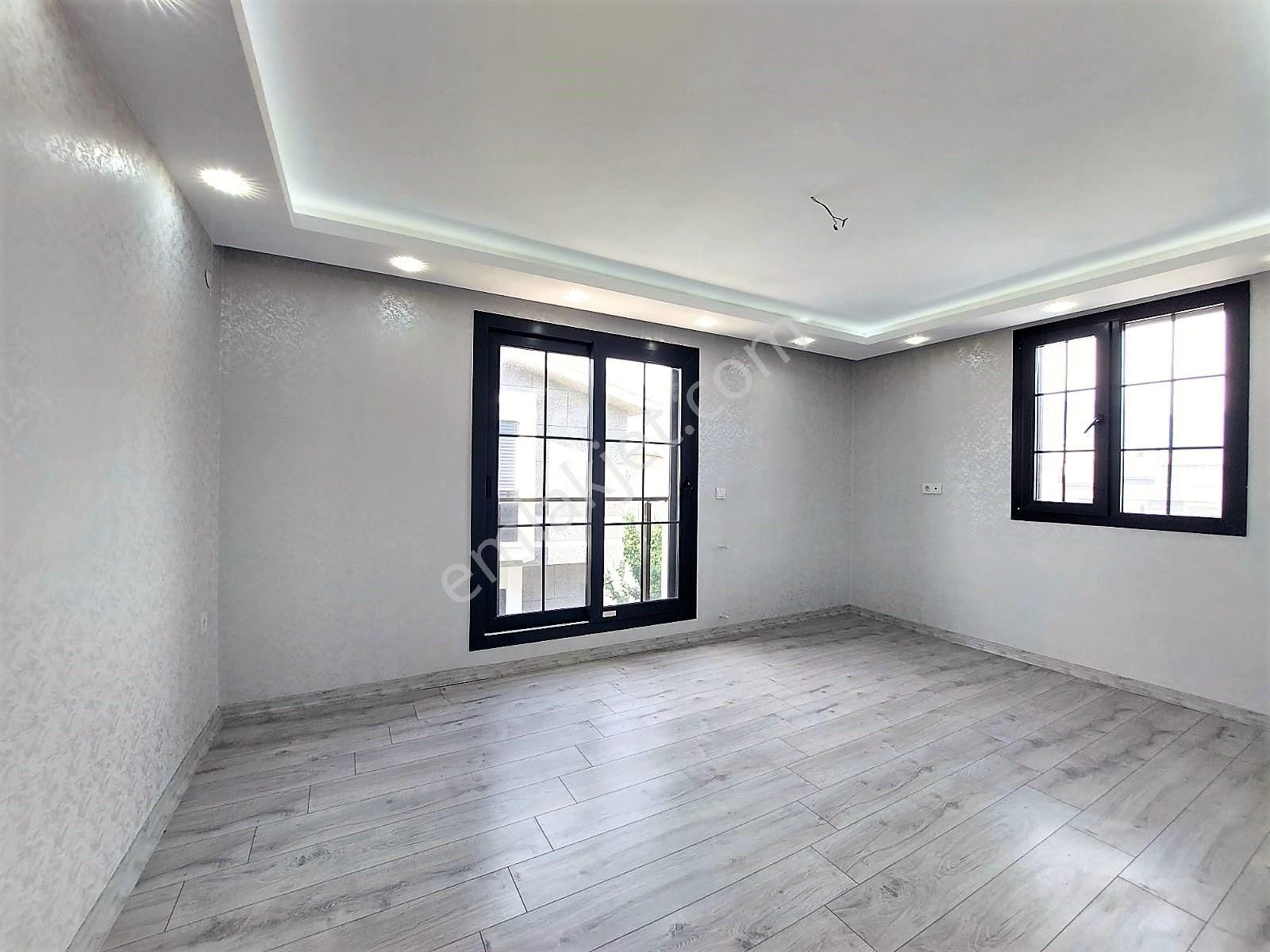 İzmir Menderes Gümüldür De Satılık Denize Çok Yakın Lüks Yazlık 3+1 - Görsel 21