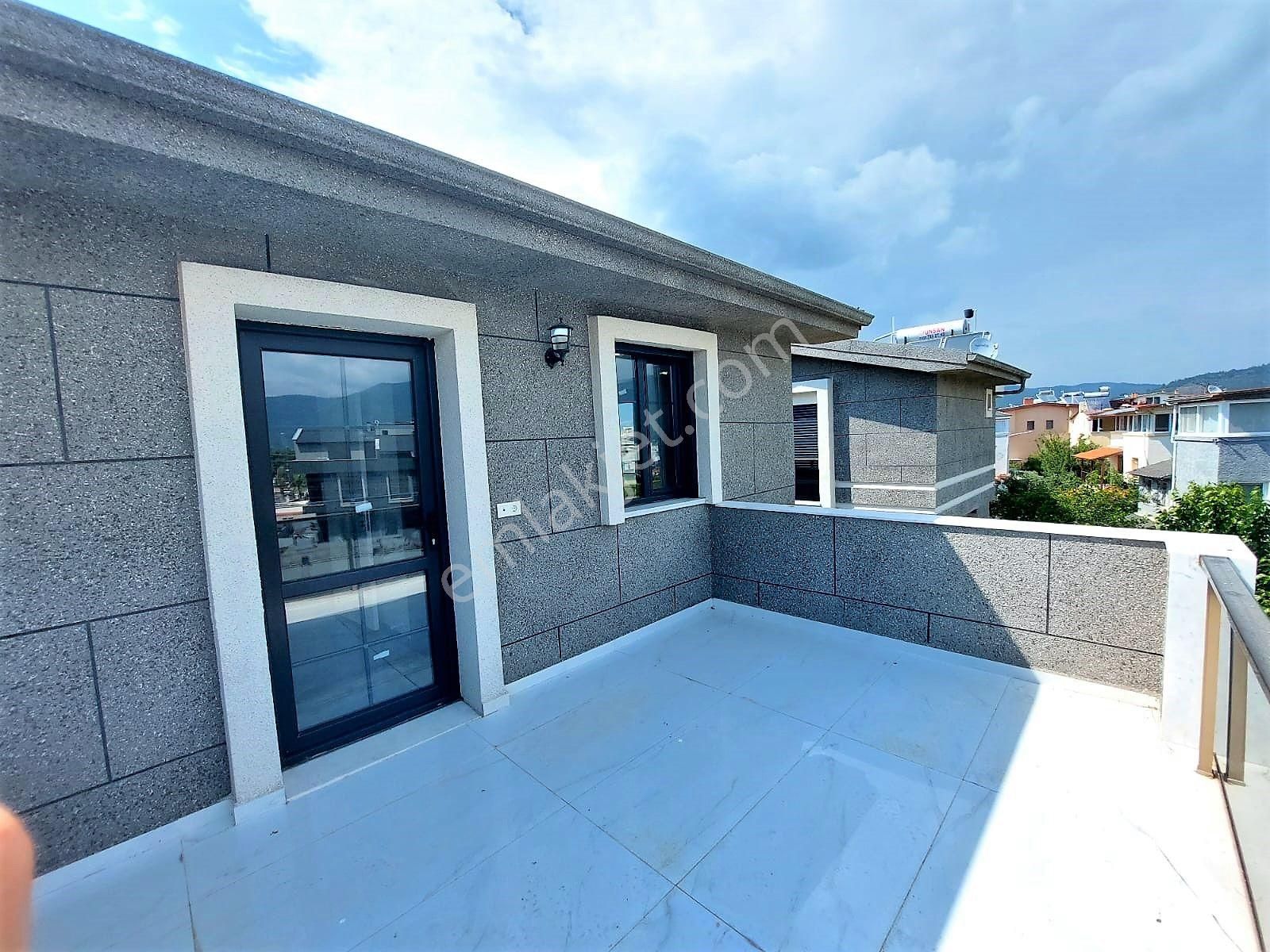 İzmir Menderes Gümüldür De Satılık Denize Çok Yakın Lüks Yazlık 3+1 - Görsel 26