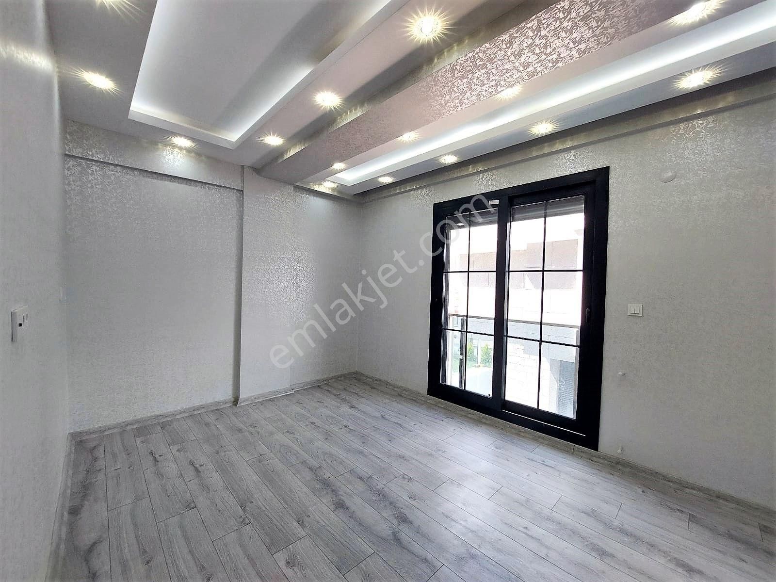 İzmir Menderes Gümüldür De Satılık Denize Çok Yakın Lüks Yazlık 3+1 - Görsel 20