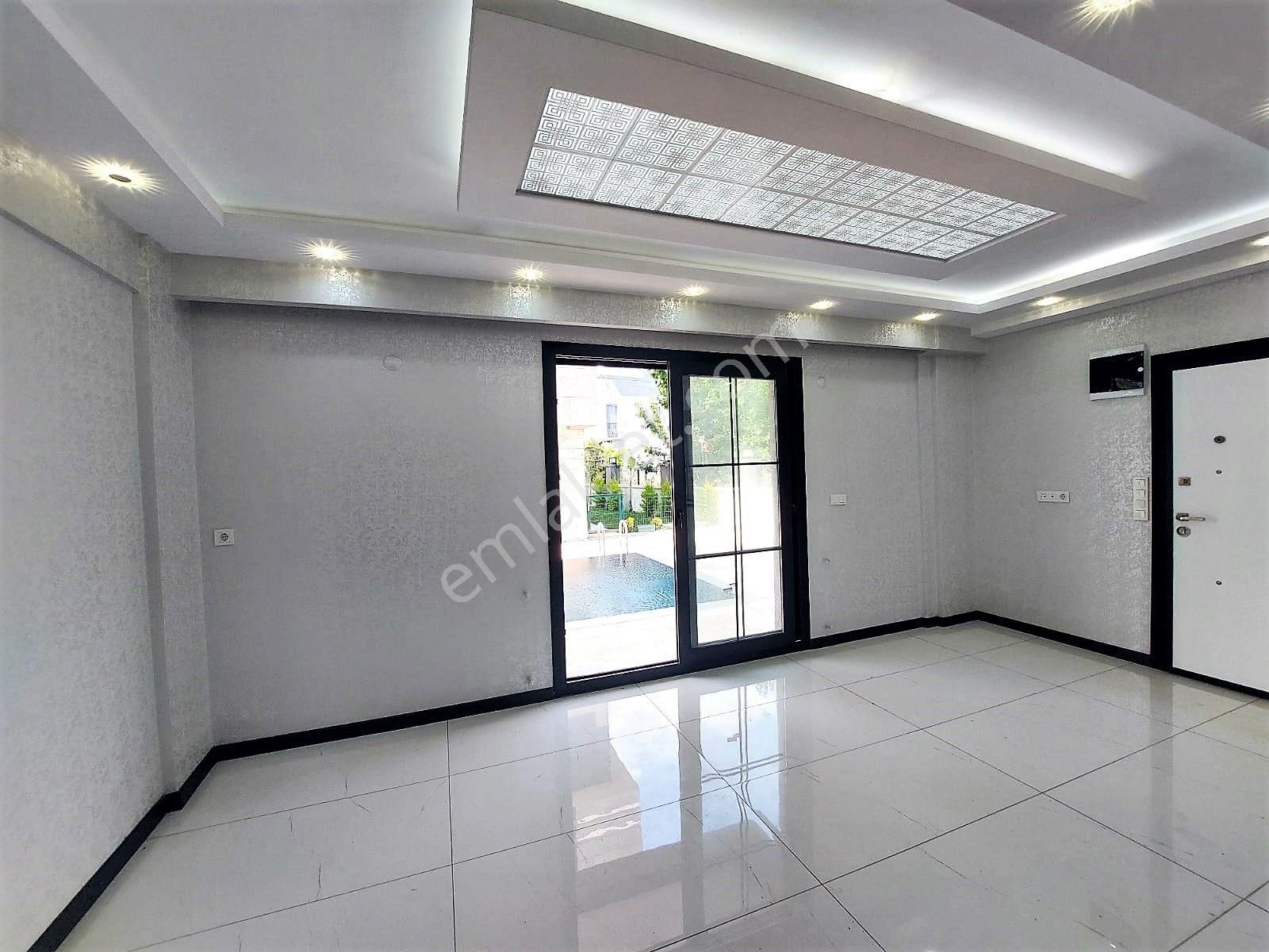 İzmir Menderes Gümüldür De Satılık Denize Çok Yakın Lüks Yazlık 3+1 - Görsel 15